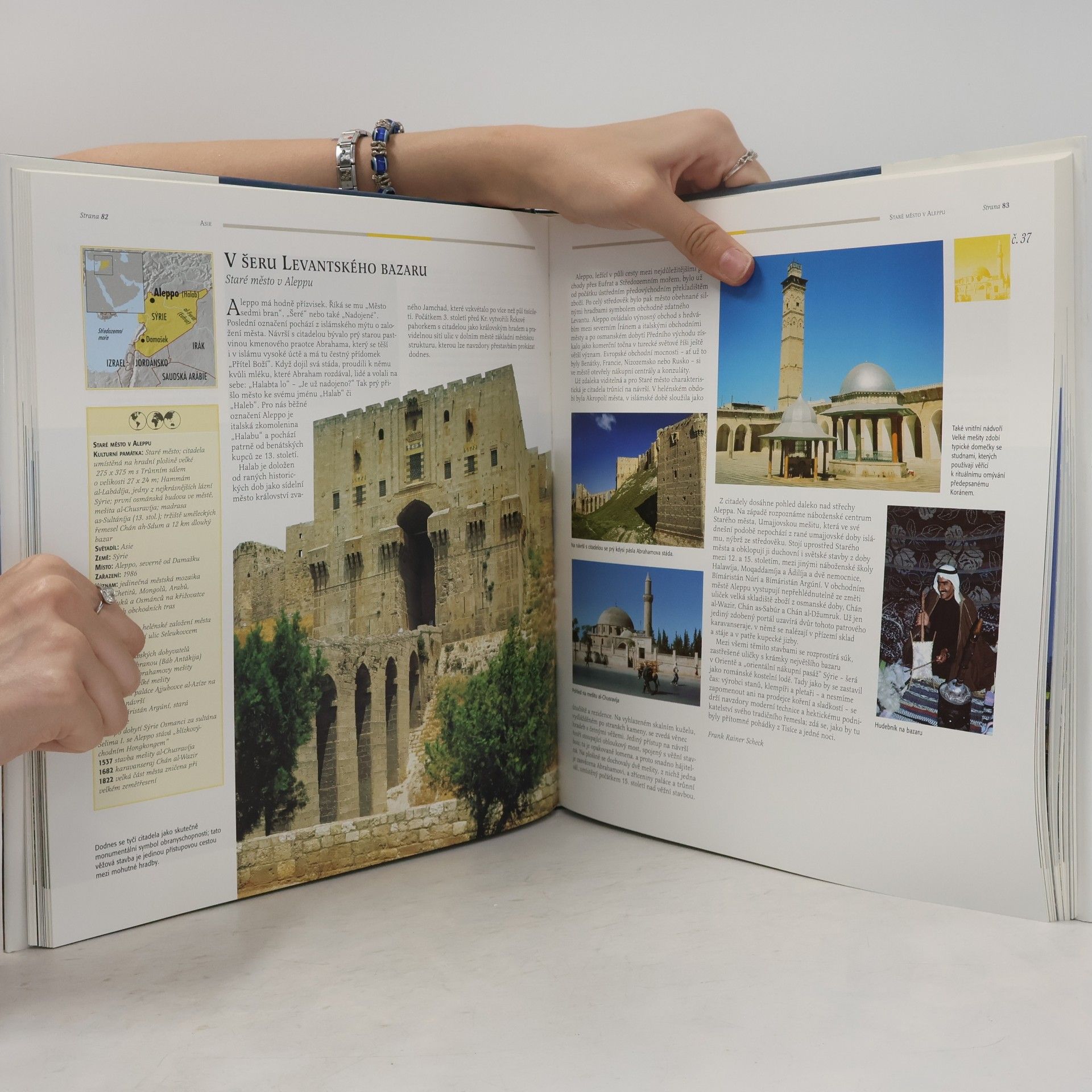 Dušan Zbavitel Nejkrásnější divy světa : kulturní památky a přírodní ráje naší planety pod záštitou UNESCO. Díl 3