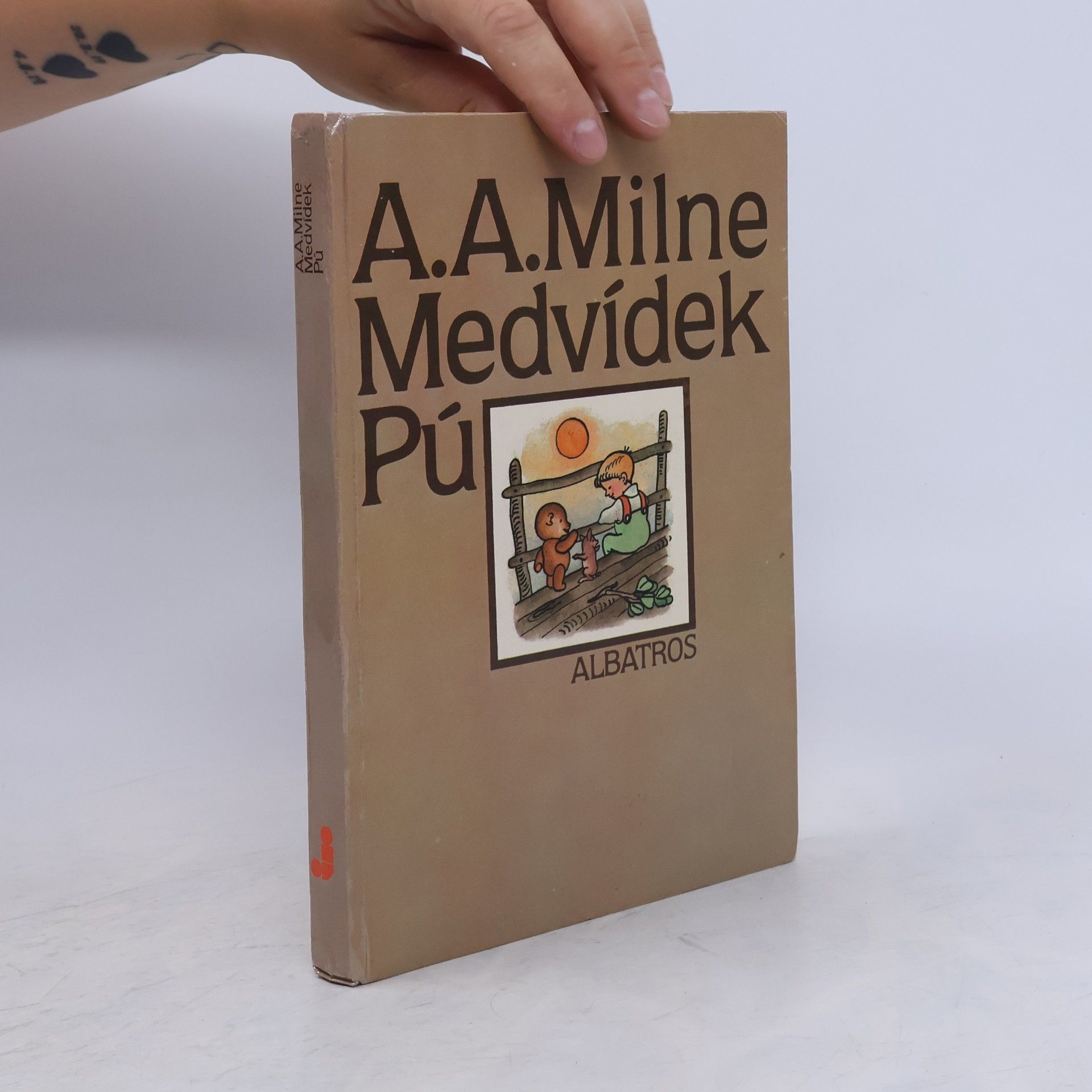 A. A. Milne Medvídek Pú