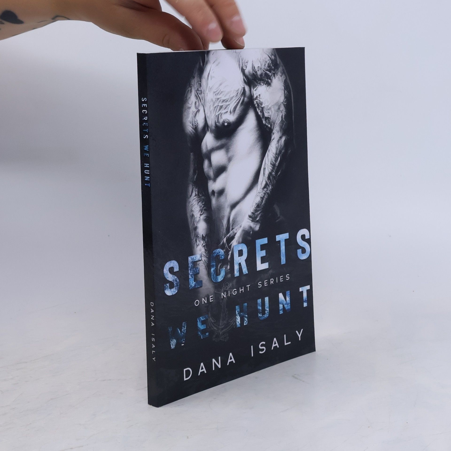 Dana Isaly Secrets We Hunt