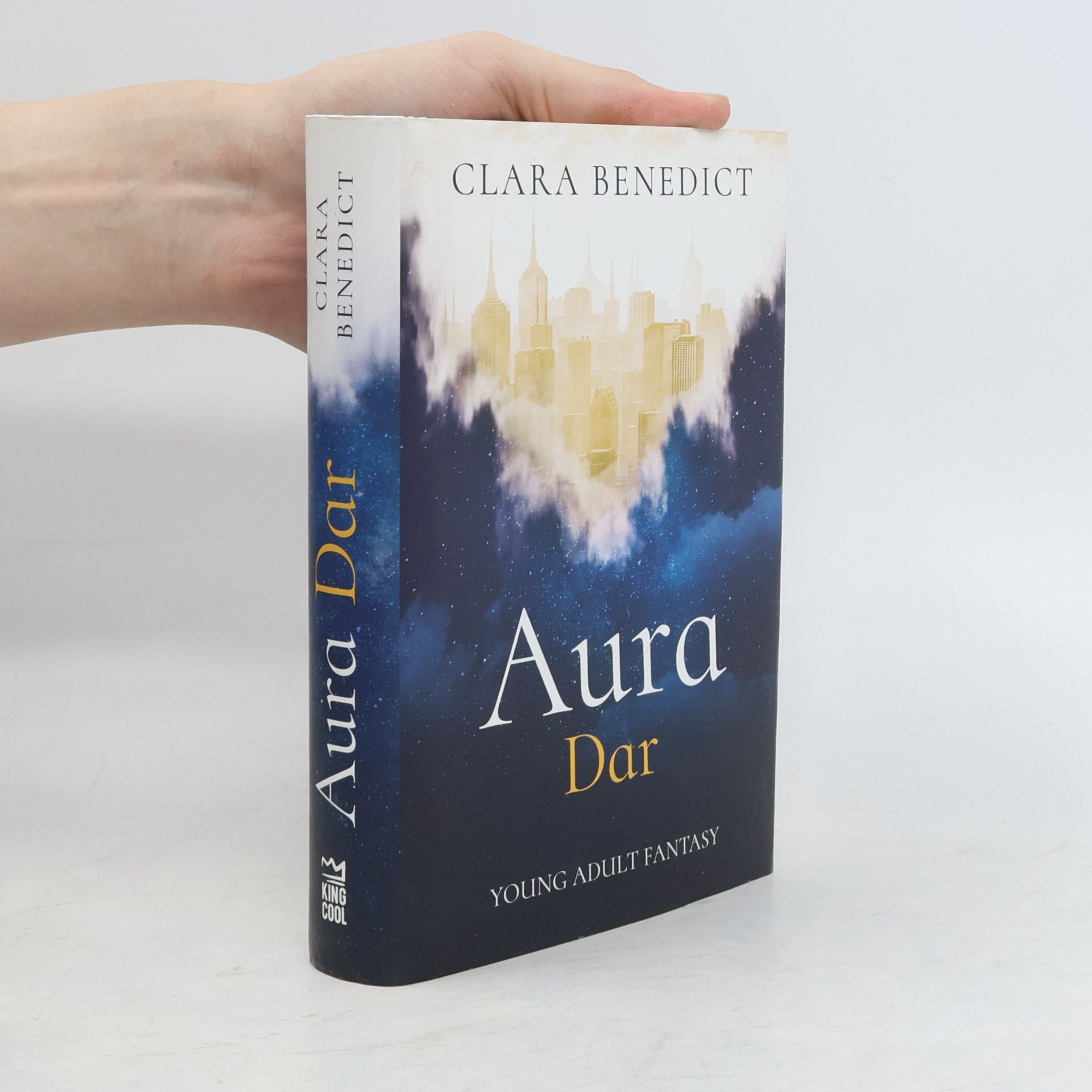 Clara Benedict Aura. Dar