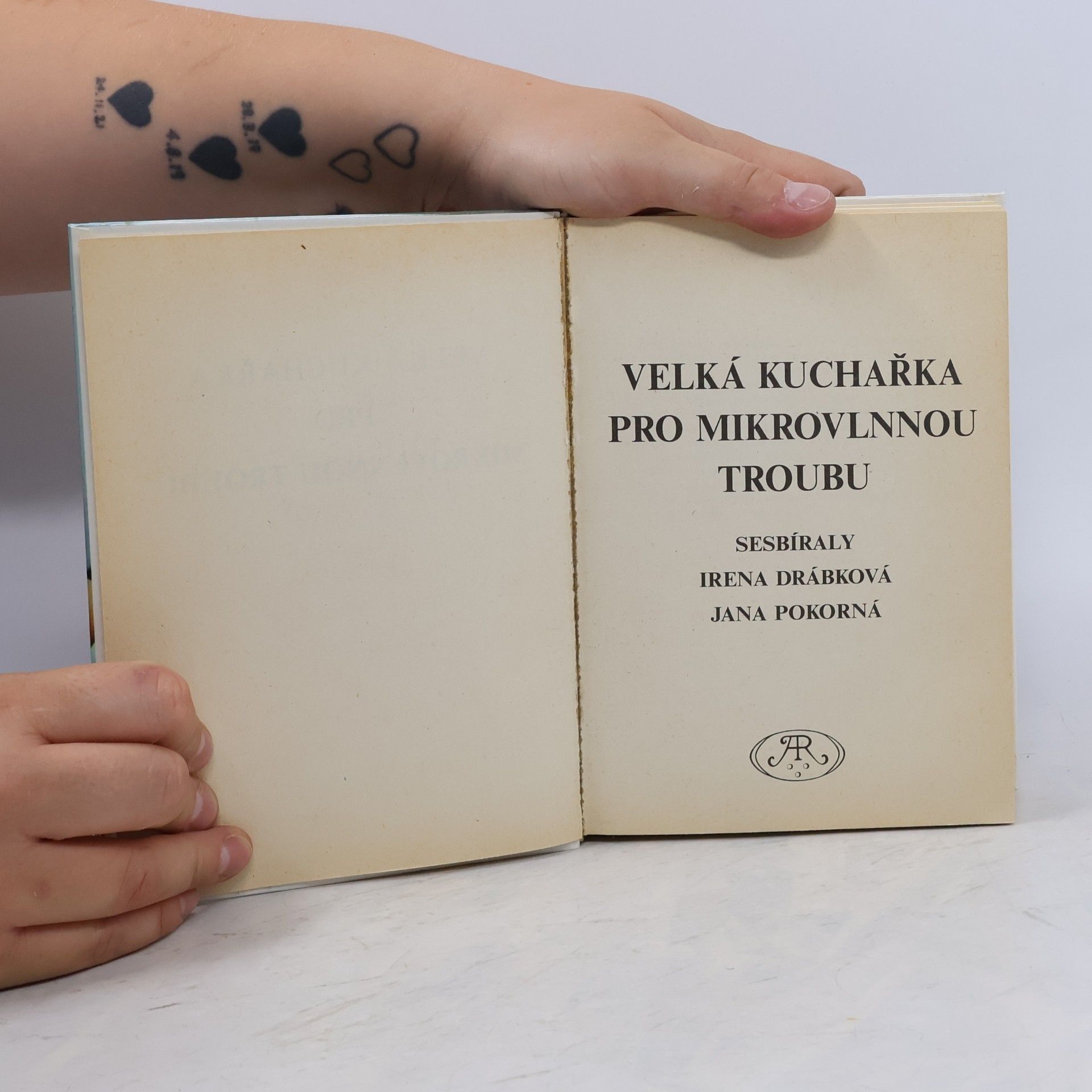 Irena Drábková Velká kuchařka pro mikrovlnnou troubu