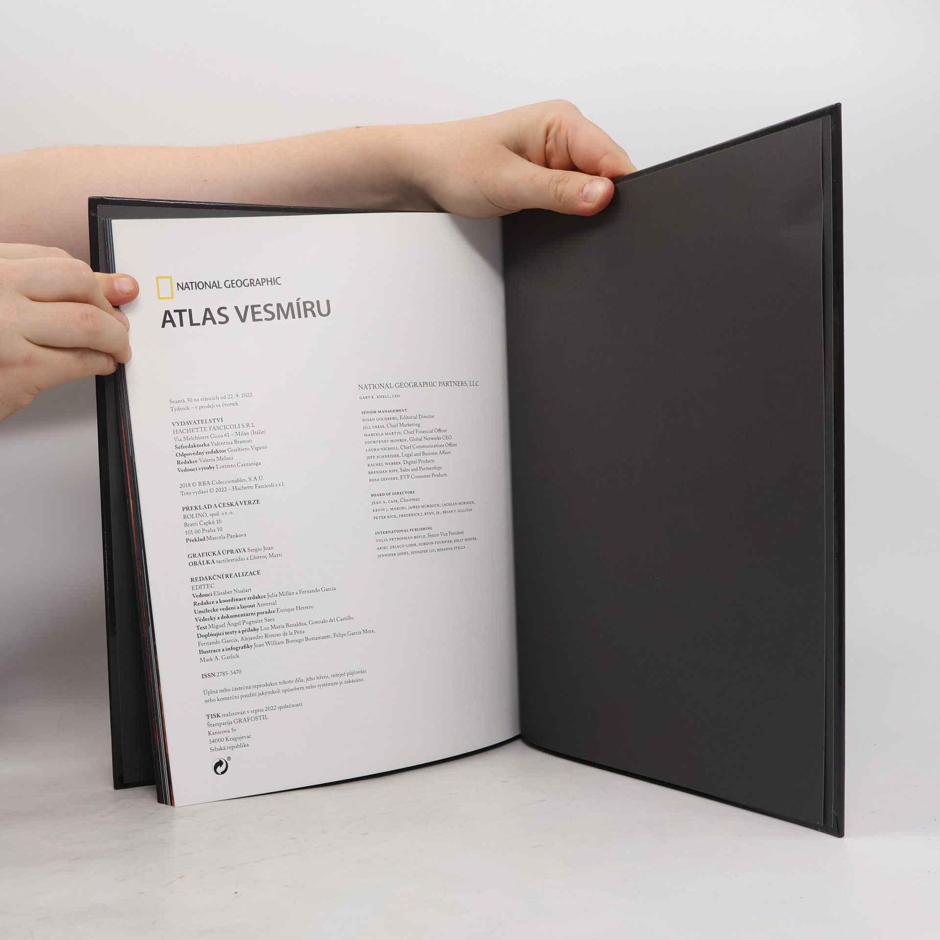 Kolektiv autorů Atlas Vesmíru 30