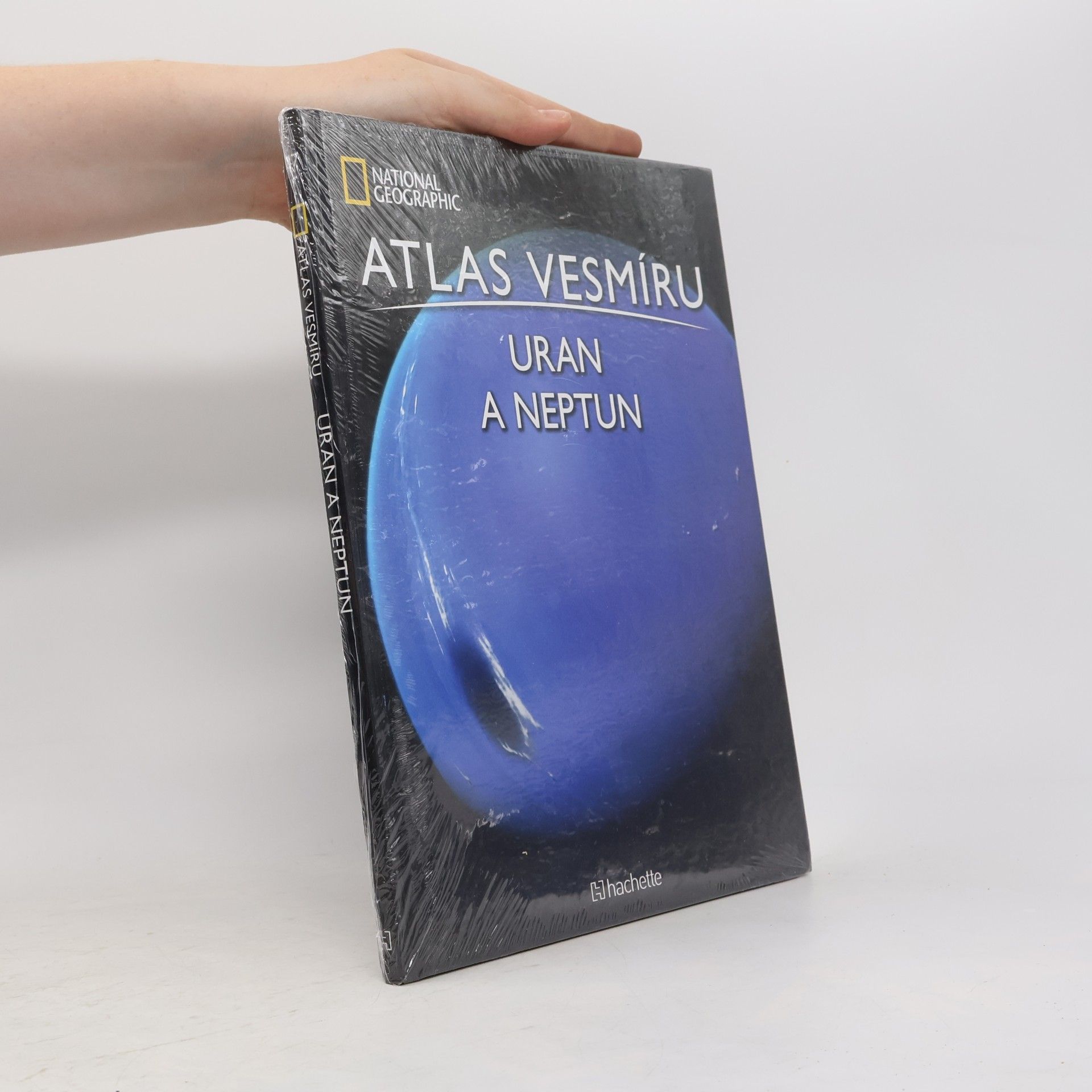 Kolektív autorov Atlas Vesmíru 27. Uran a Neptun