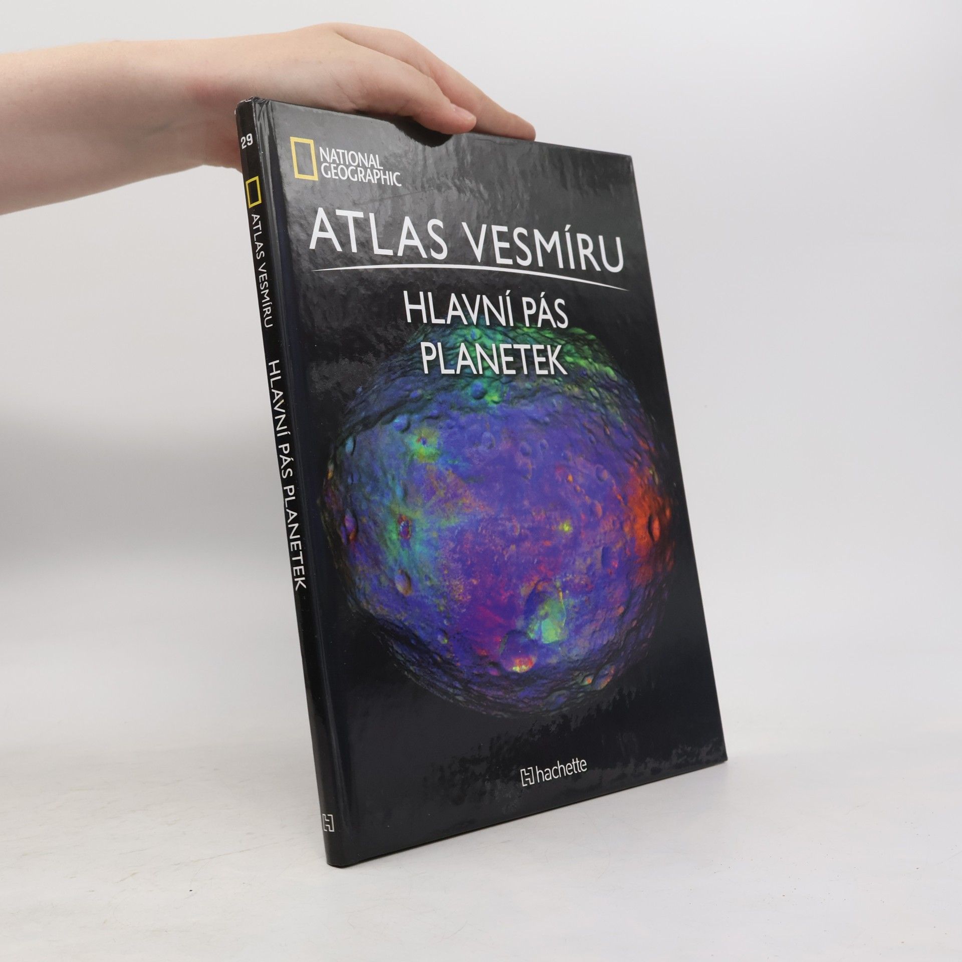 Kolektív autorov Atlas Vesmíru 29. Hlavní pás planetek