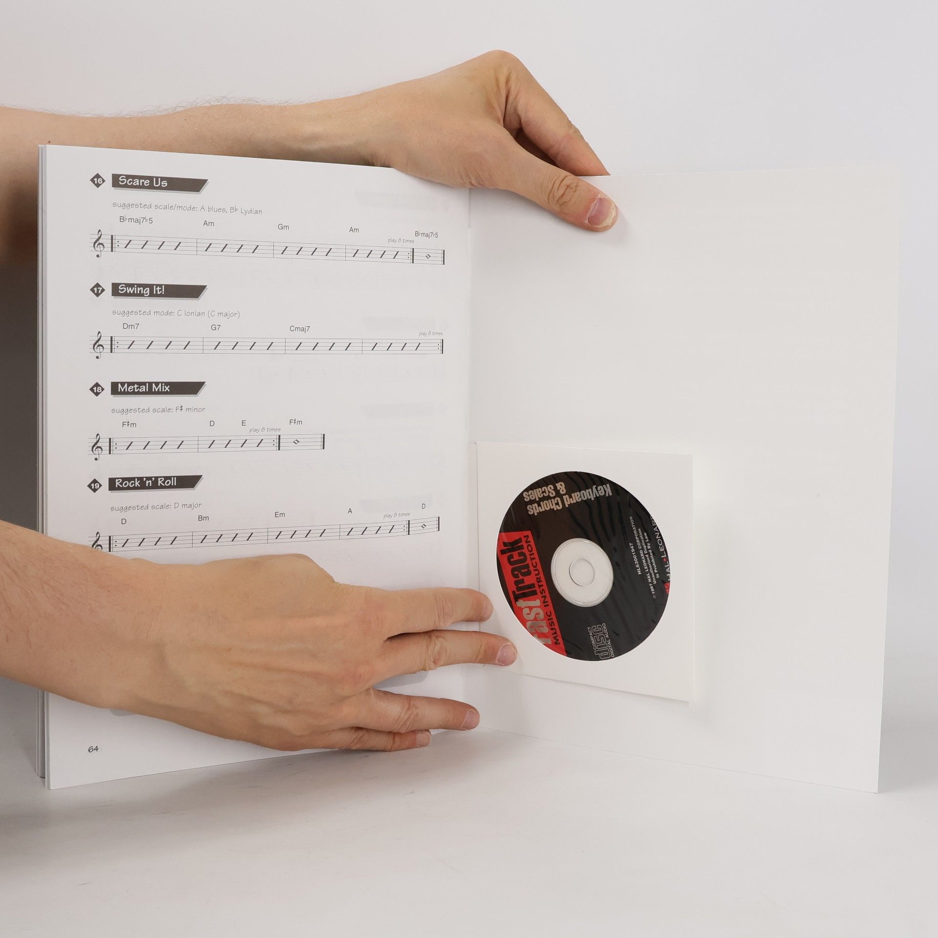 Blake Nelly Fasttrack Keyboard Method - Chords & Scales Book/Online Audio