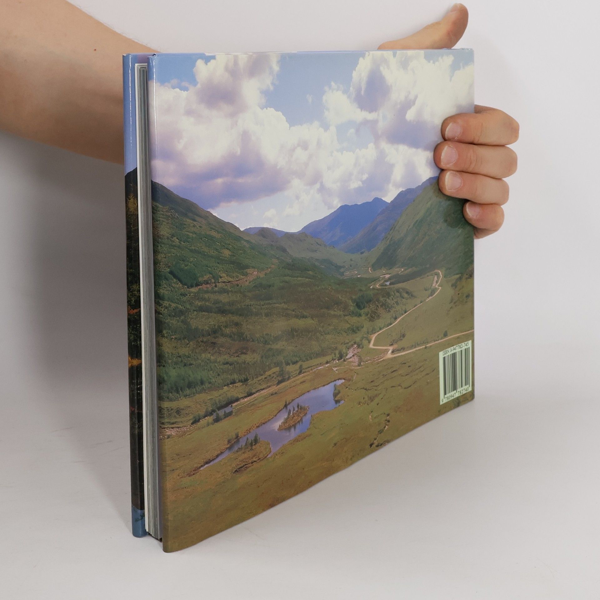 Lomond Books Landscapes of Scotland