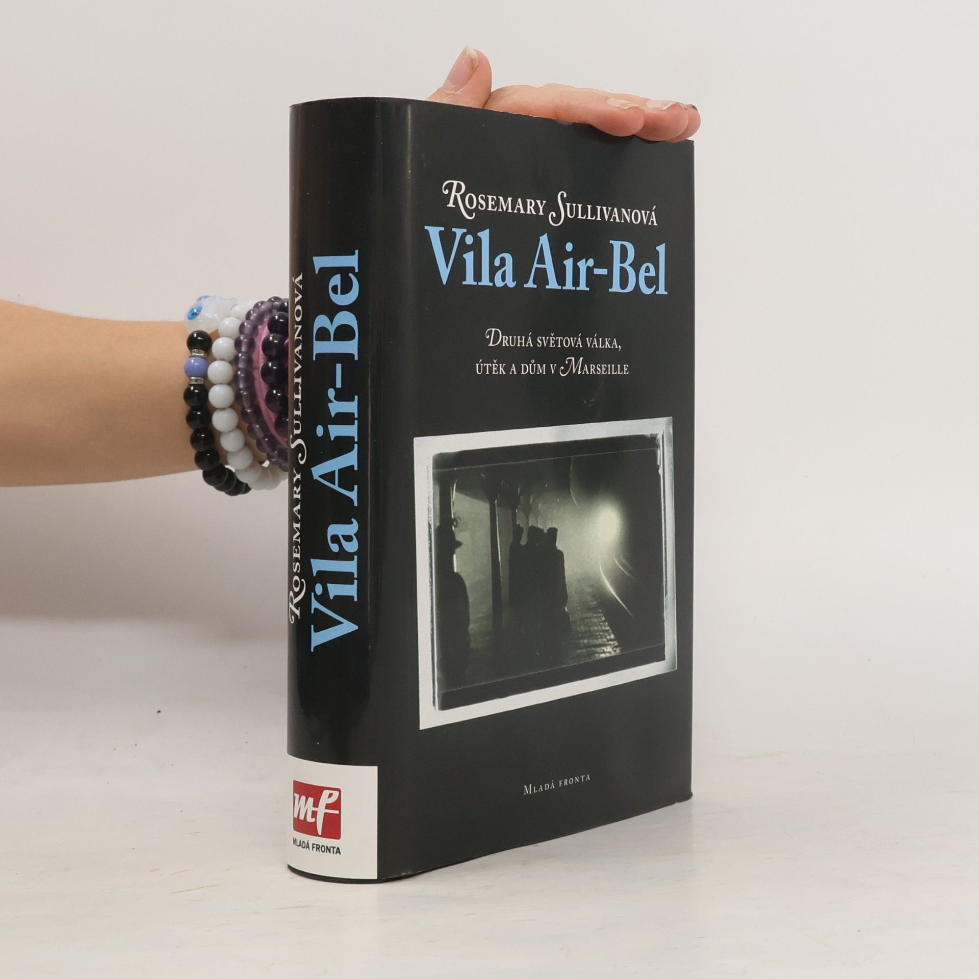 Rosemary Sullivan Vila Air-Bel