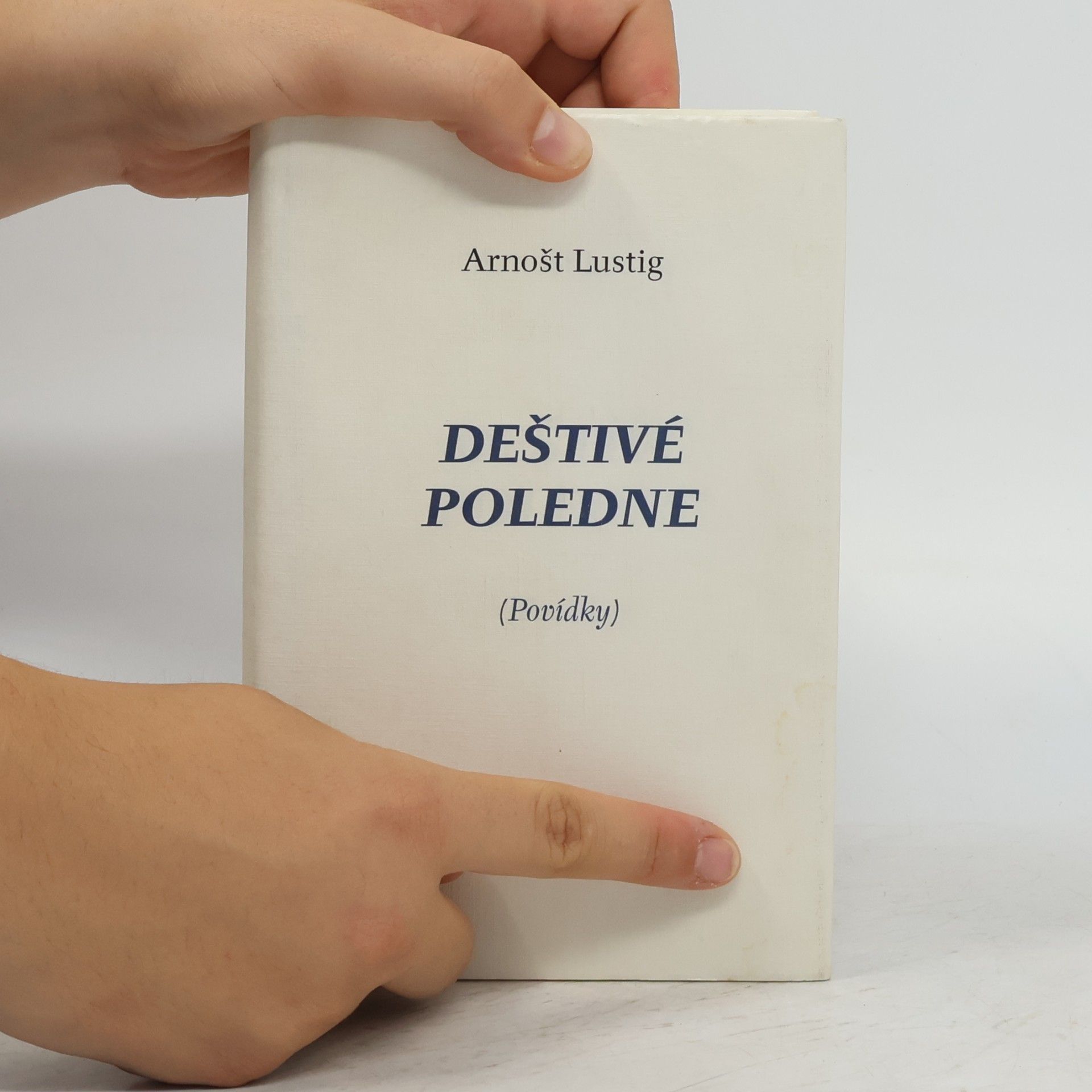 Arnošt Lustig Deštivé poledne