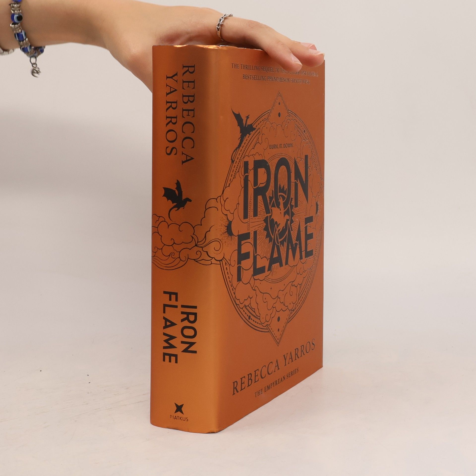 Rebecca Yarros Iron Flame