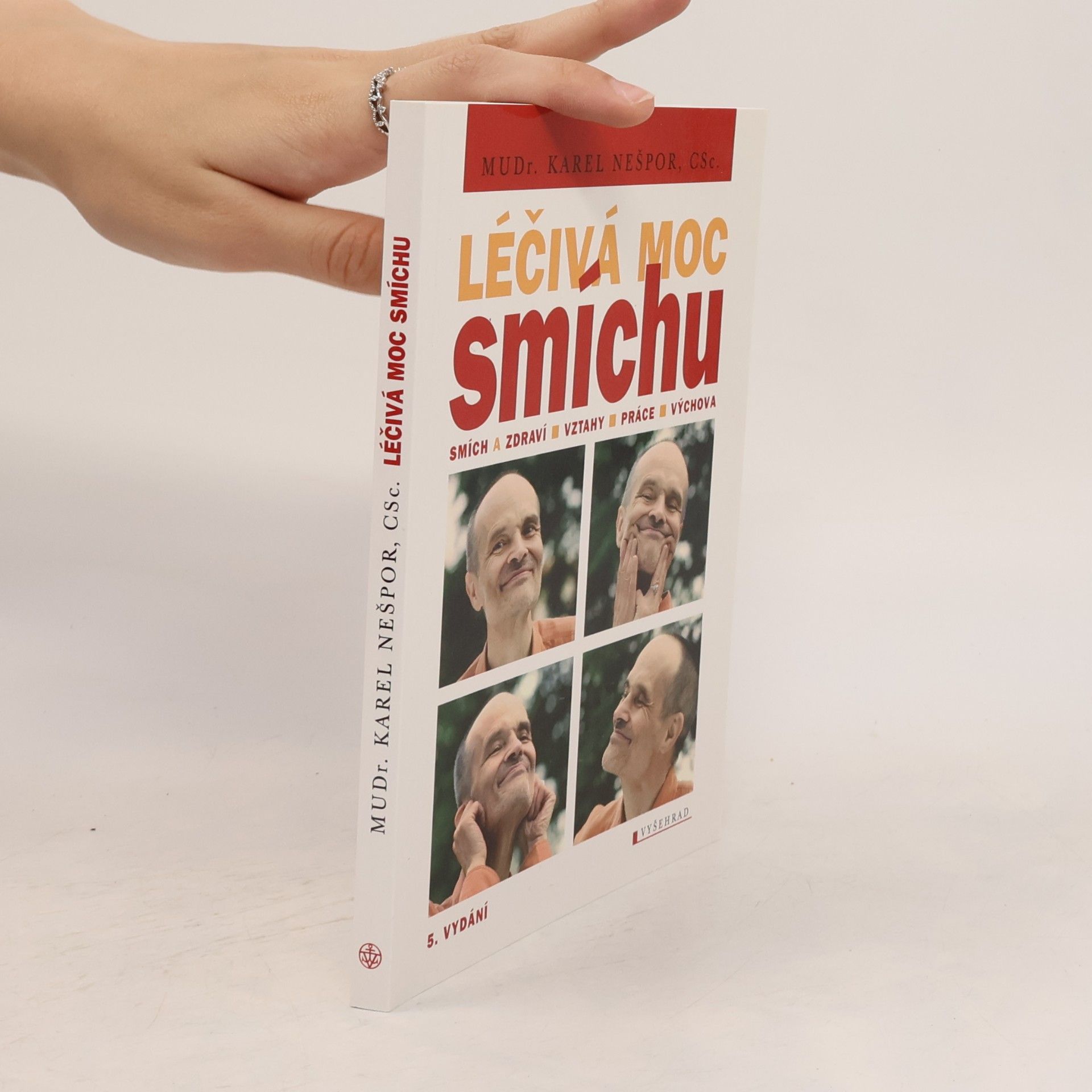 Karel Nešpor Léčivá moc smíchu