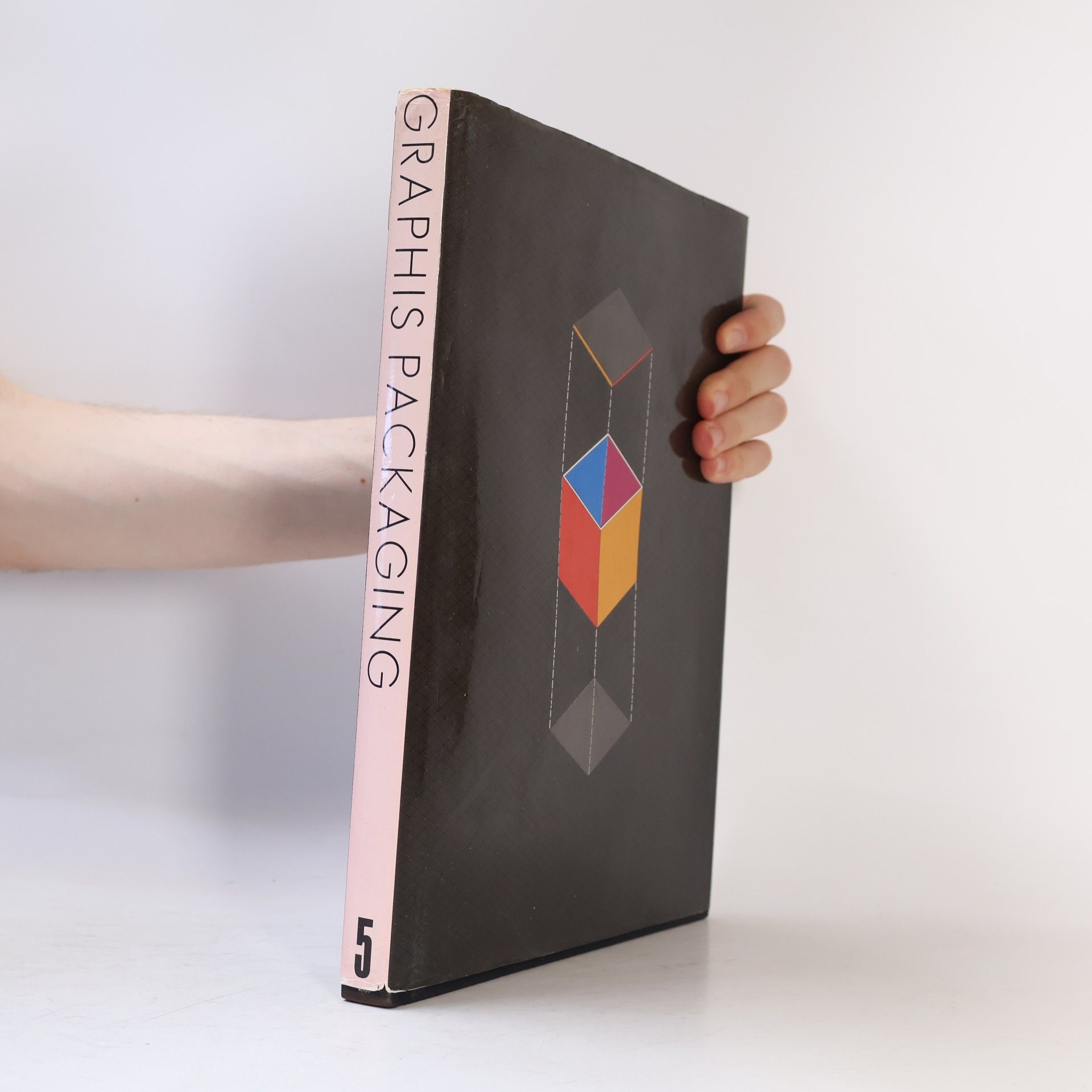 B. Martin Pedersen Graphis Packaging 5