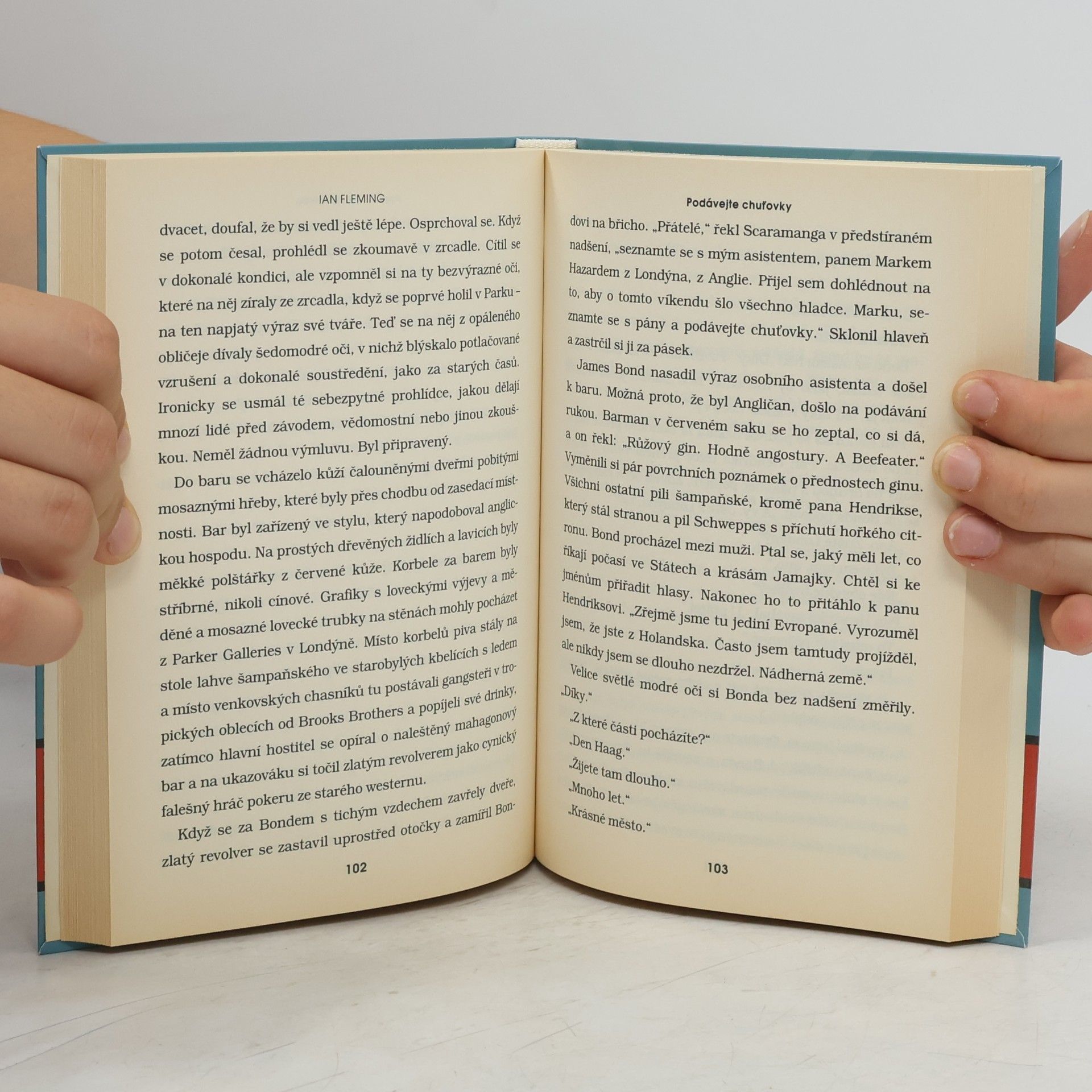 Ian Fleming Muž se zlatou zbraní : James Bond 007