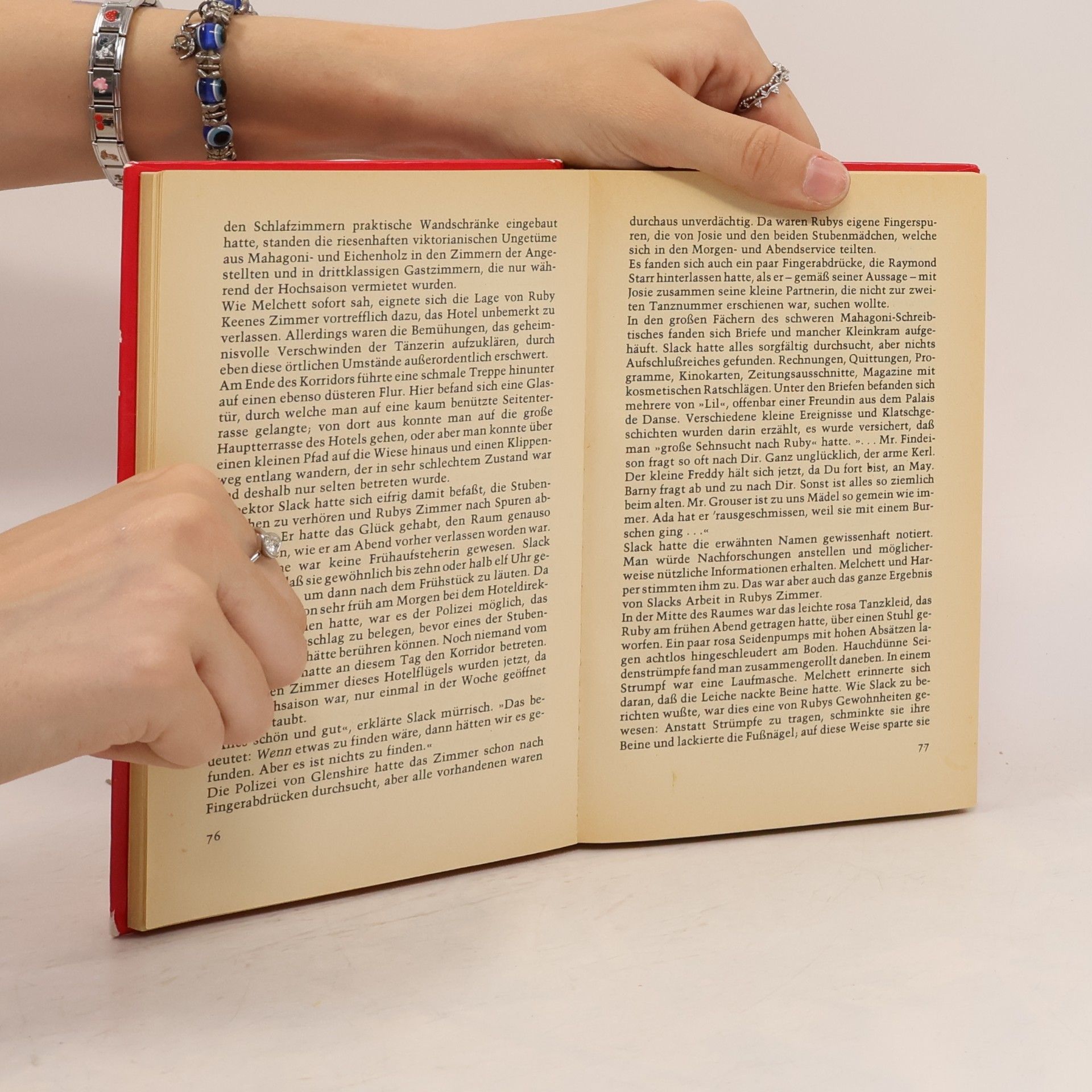 Agatha Christie Die Tote in der Bibliothek