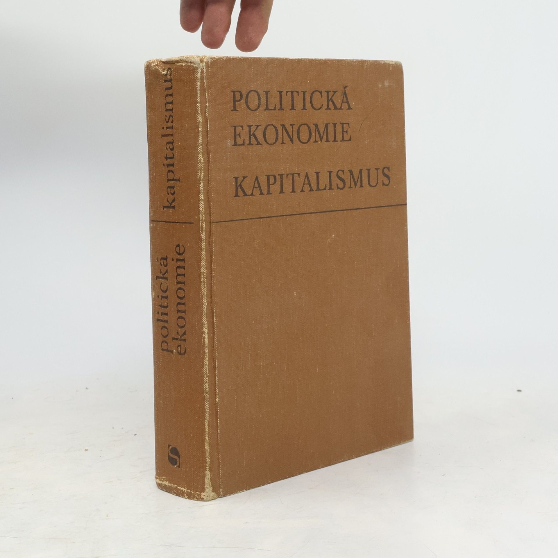 Jiří Vojtíšek Politická ekonomie. Kapitalismus