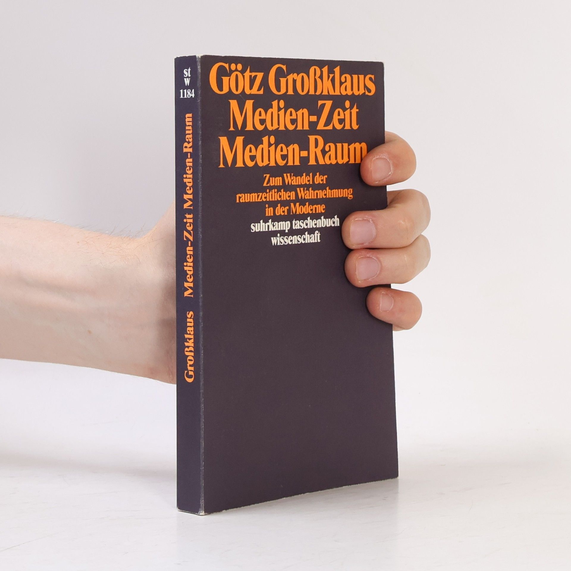 Medien-Zeit, Medien-Raum