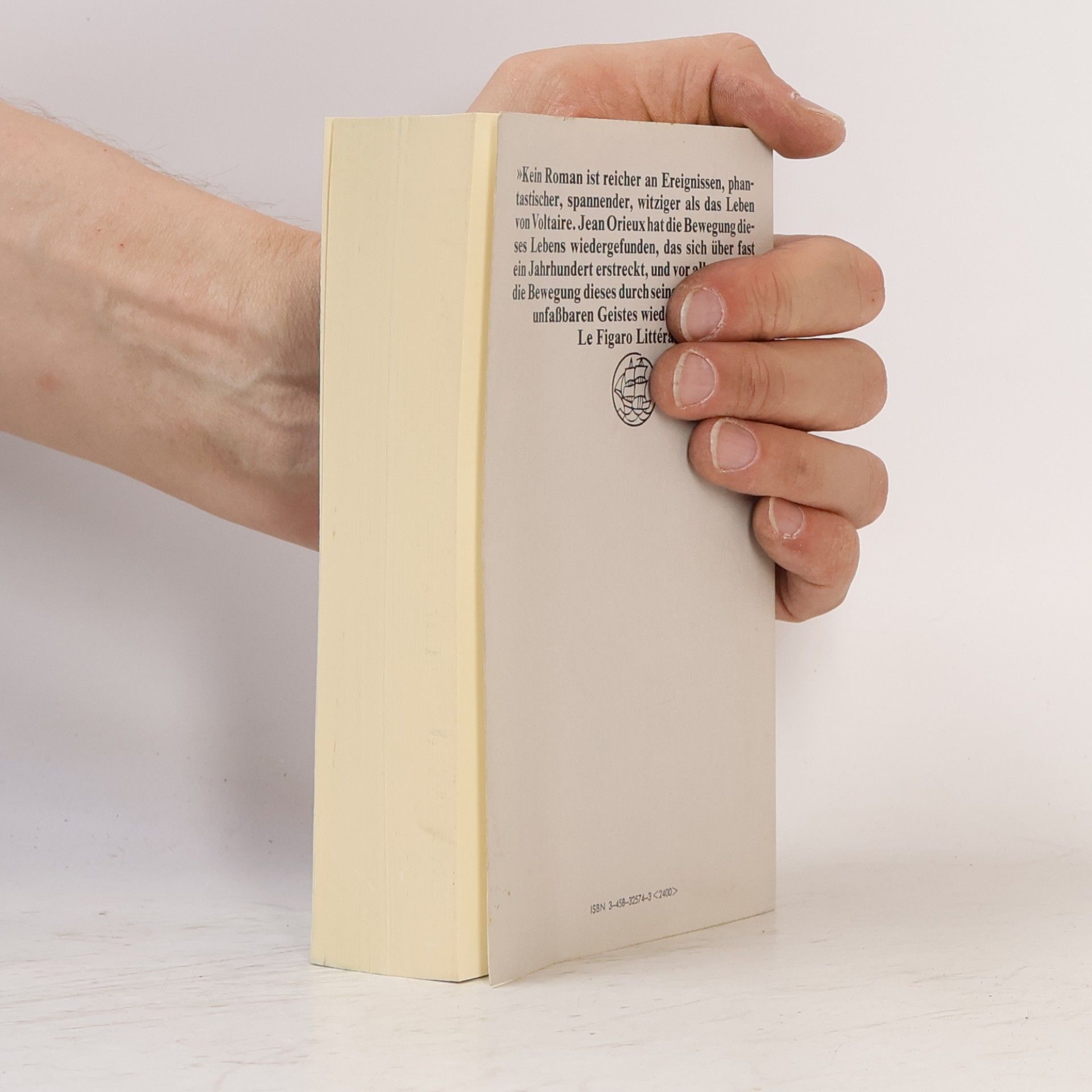 Jean Orieux Das Leben des Voltaire. Mit einer Zeittafel und einem Personenregister.