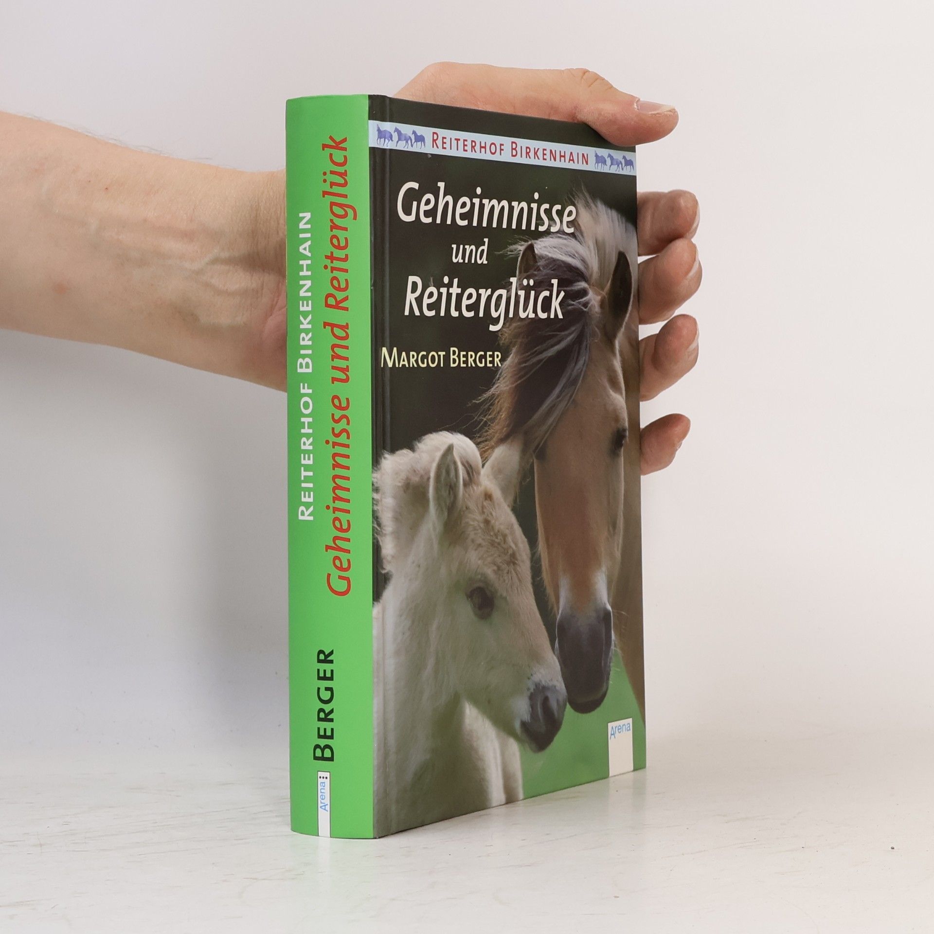 Margot Berger Geheimnisse und Reiterglück