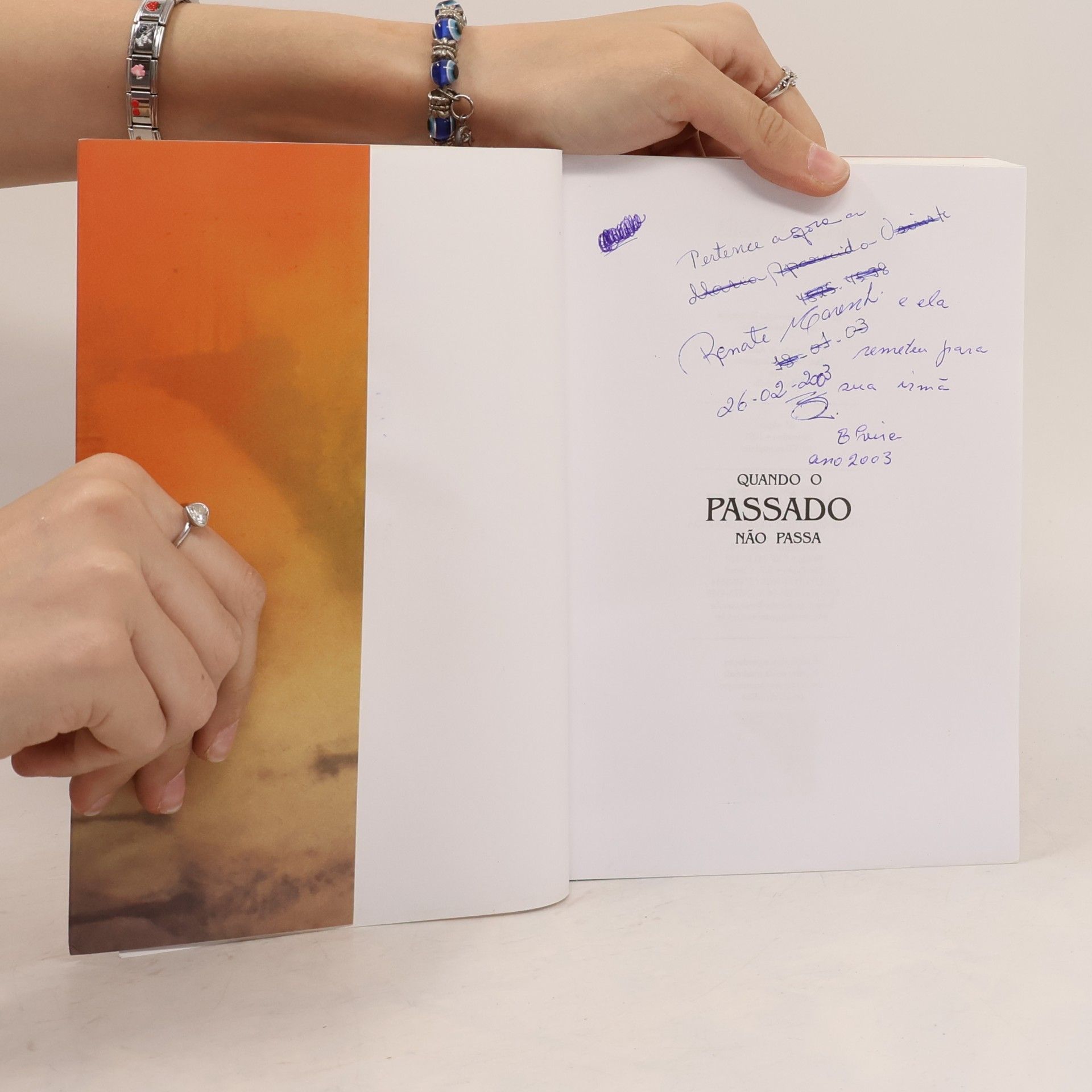Zíbia Milani Gasparetto Quando o passado não passa