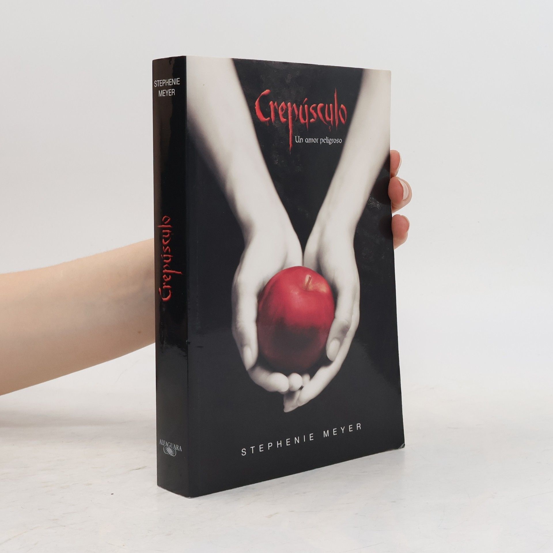 Stephenie Meyer Crepúsculo. Un amor peligroso