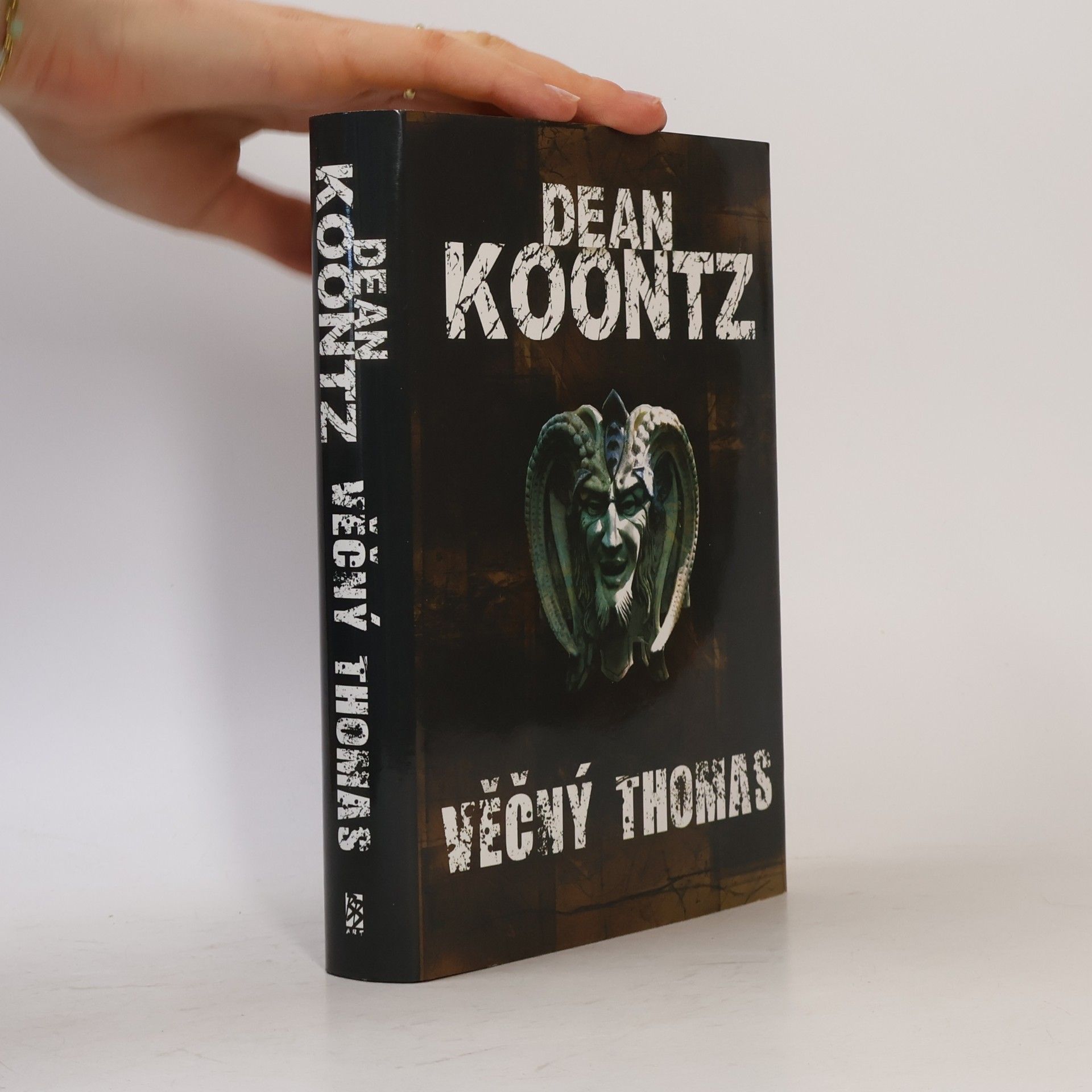 Dean Ray Koontz Věčný Thomas
