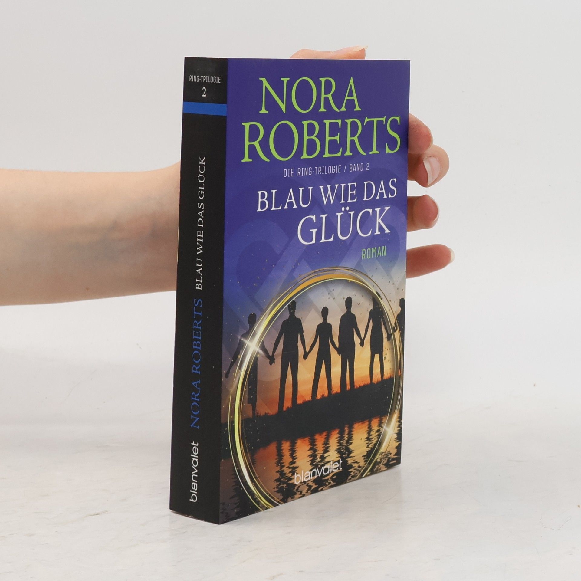Nora Roberts Blau wie das Glück. Band 2