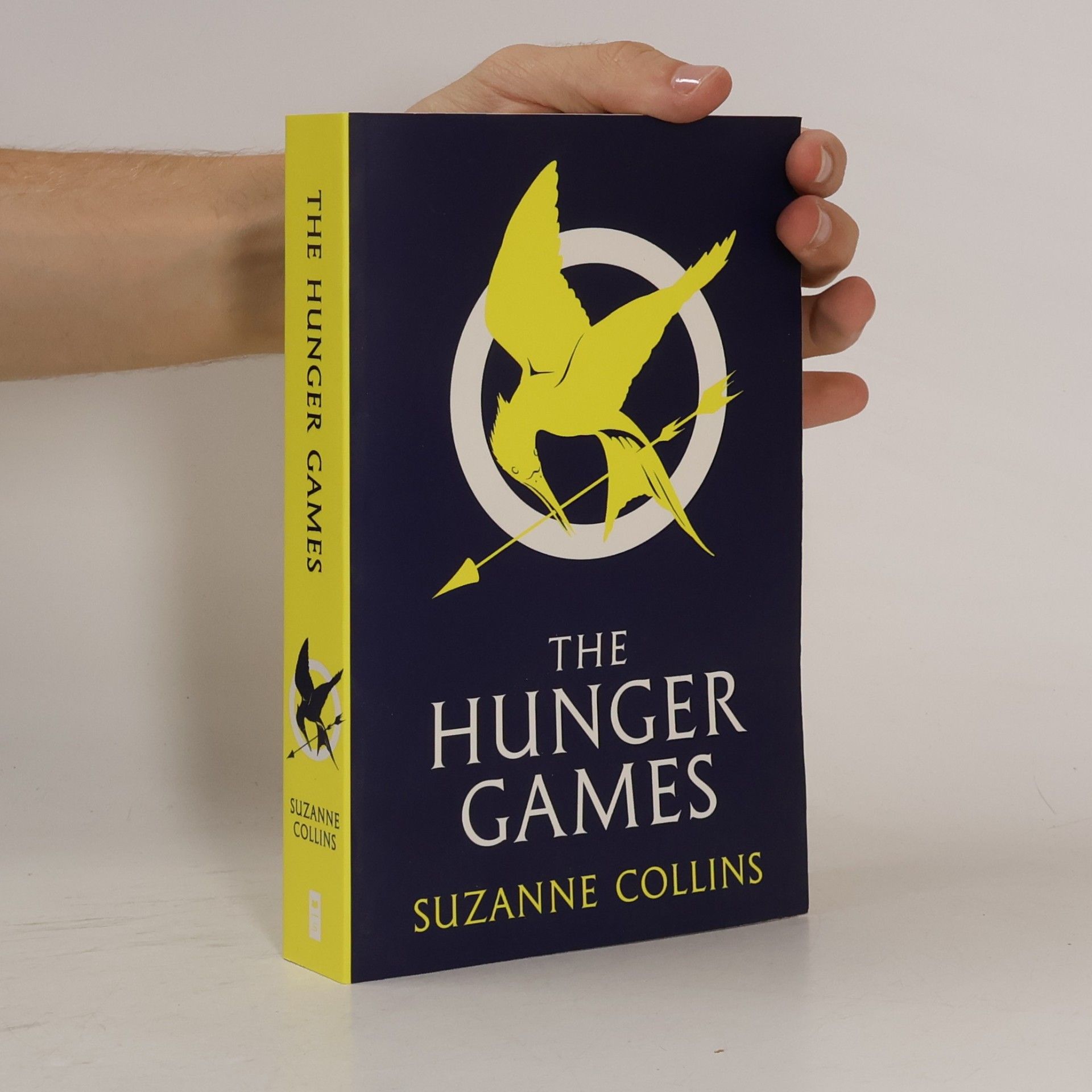 Suzanne Collins The hunger games