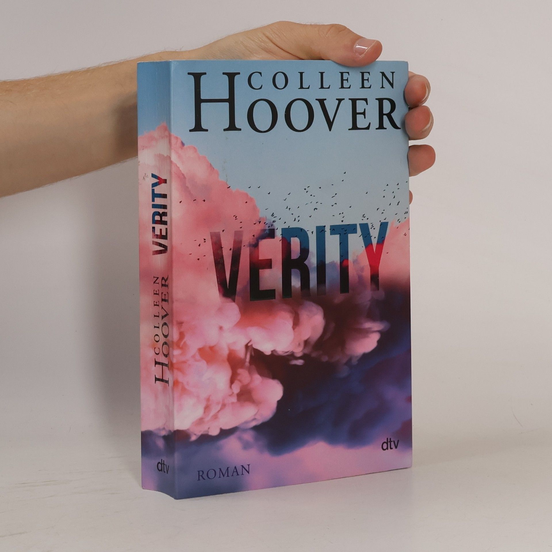 Colleen Hoover Verity