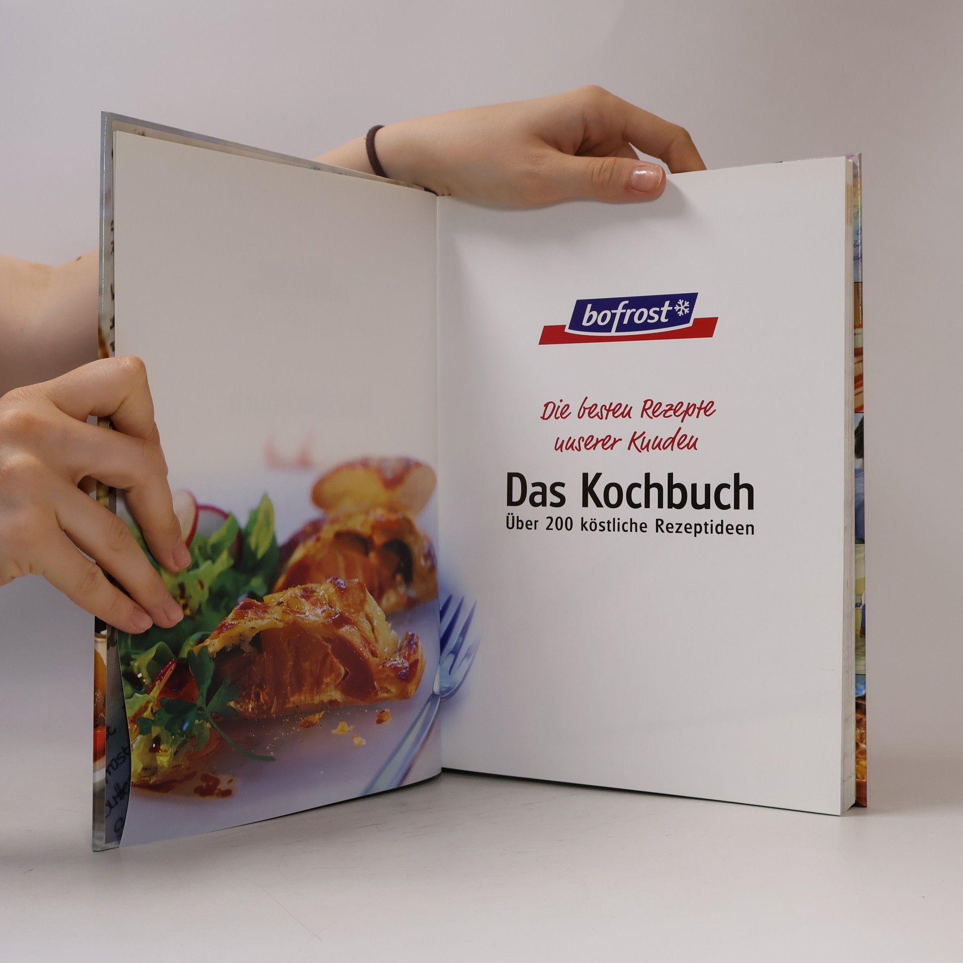 Autorenkollektiv Das Kochbuch, über 200 köstliche Rezeptideen