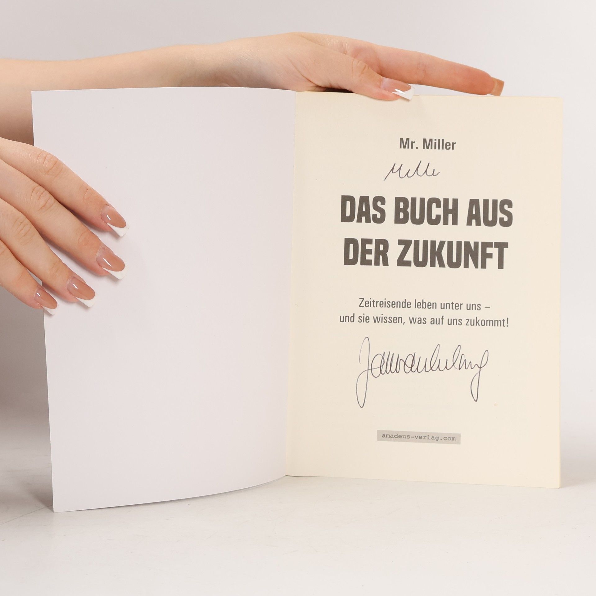 Mr. Miller Das Buch aus der Zukunft