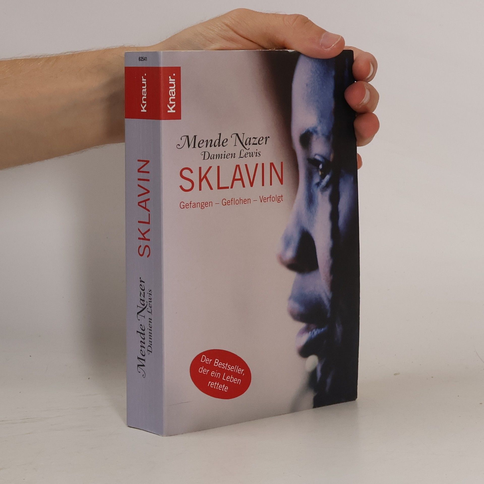 Mende Nazer Sklavin Gefangen - Geflohen - Verfolgt