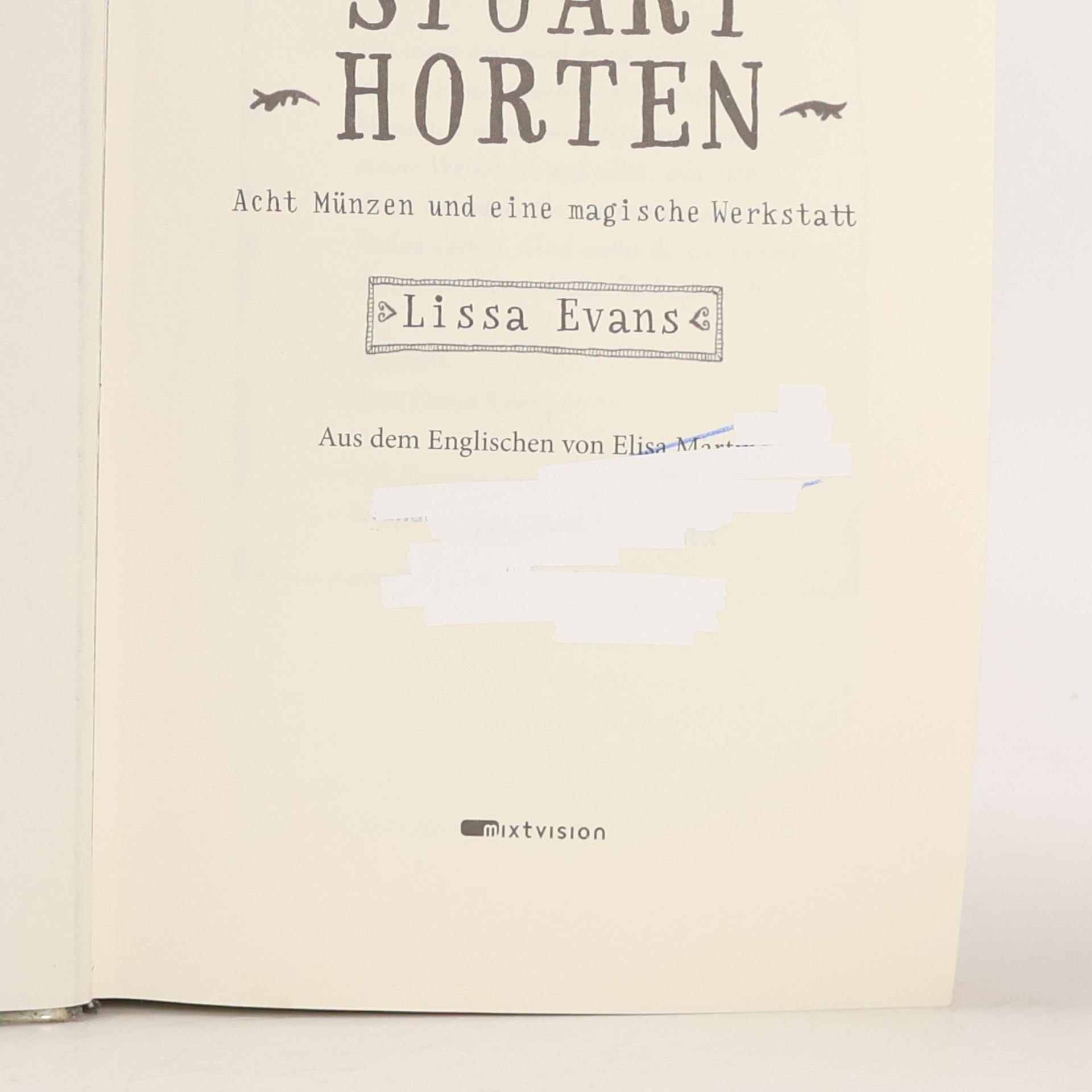 Lissa Evans Stuart Horten