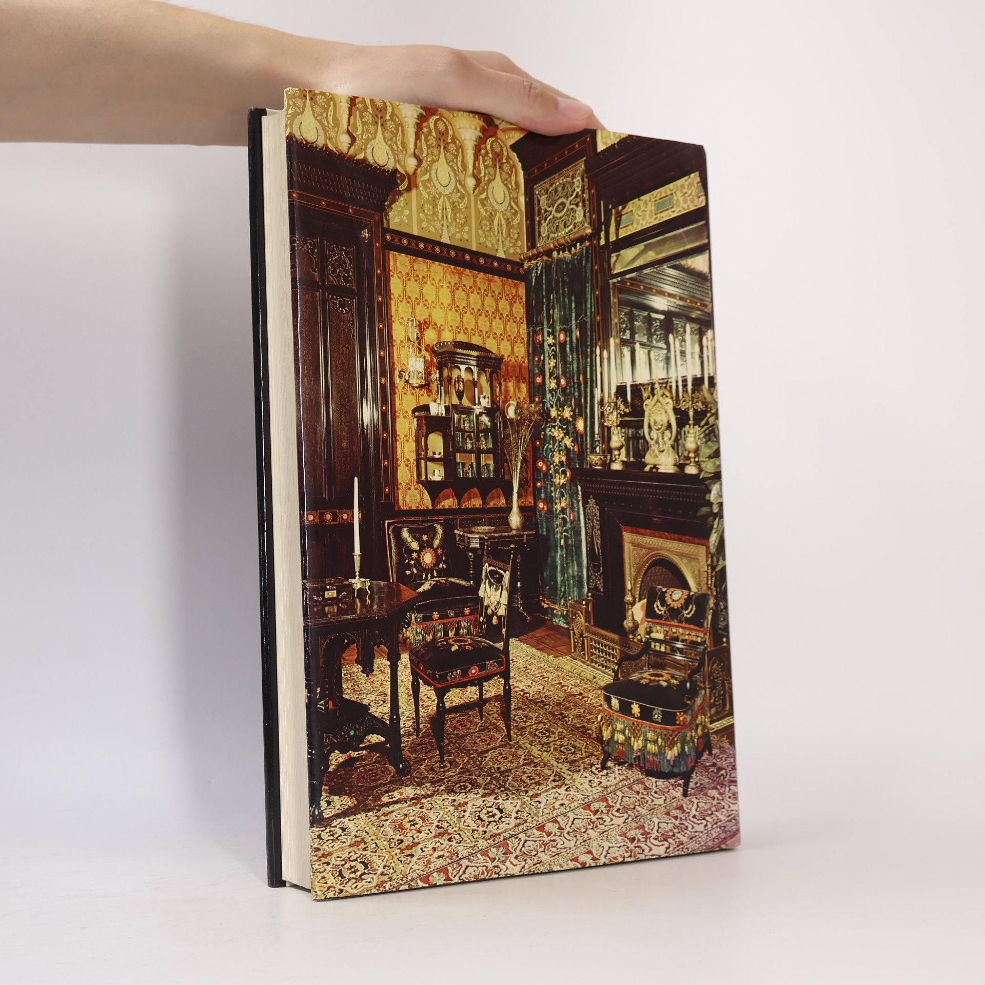 Hazel Harrison World Antiques