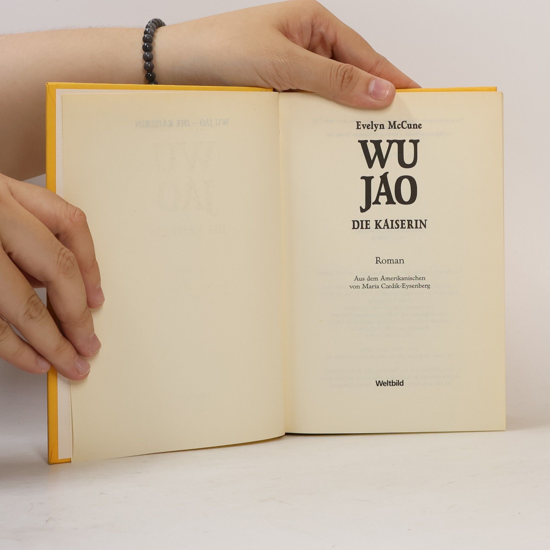 Evelyn B. McCune Wu Jao - die Kaiserin
