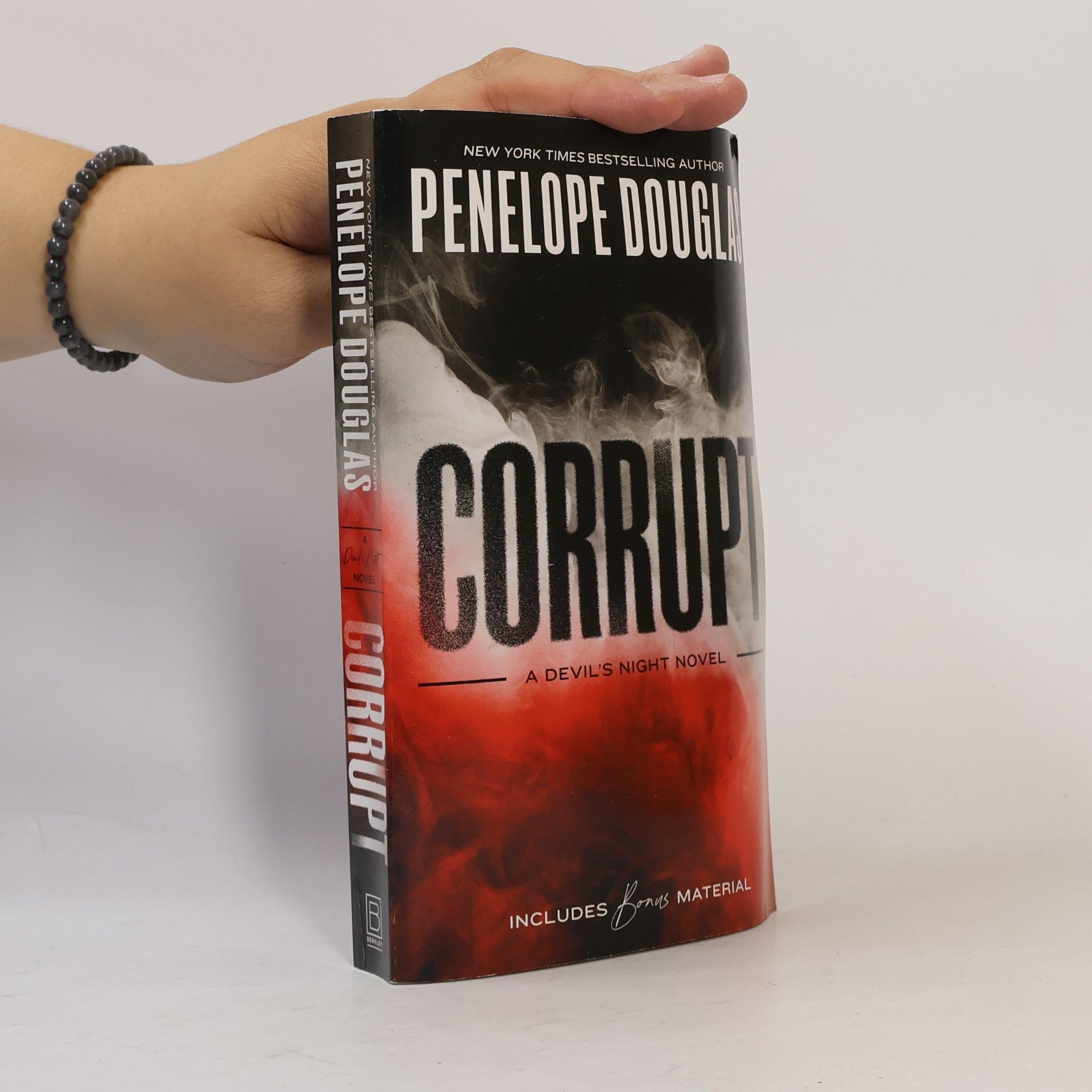 Penelope Douglas Corrupt