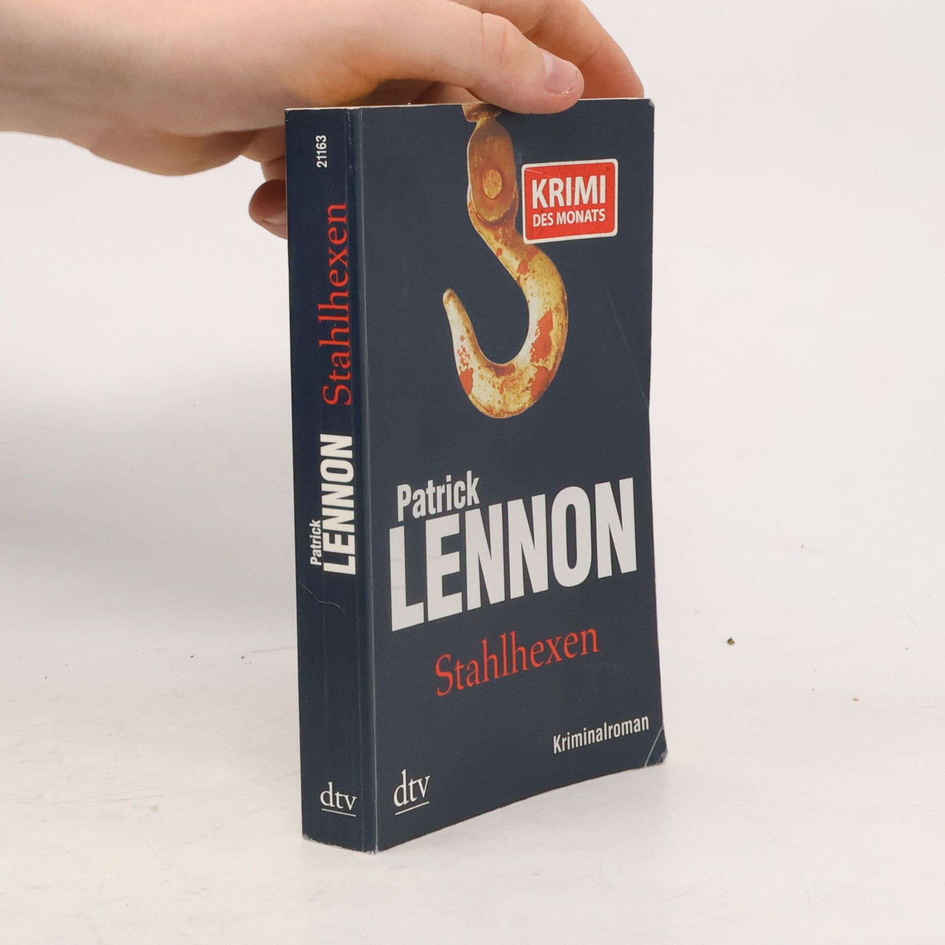 Patrick Lennon Stahlhexen