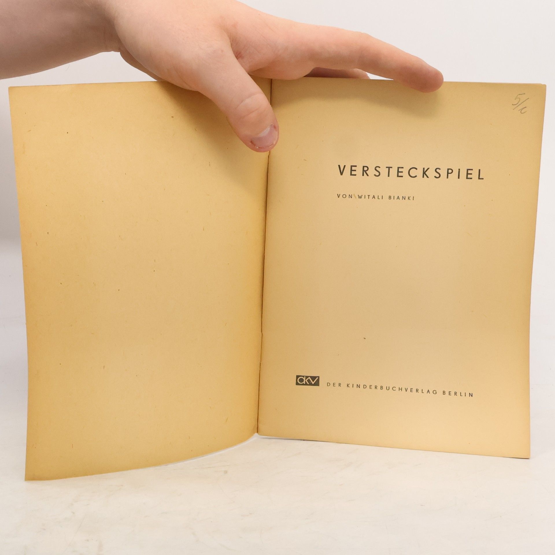 Witali Walentinowitsch Bianki Versteckspiel