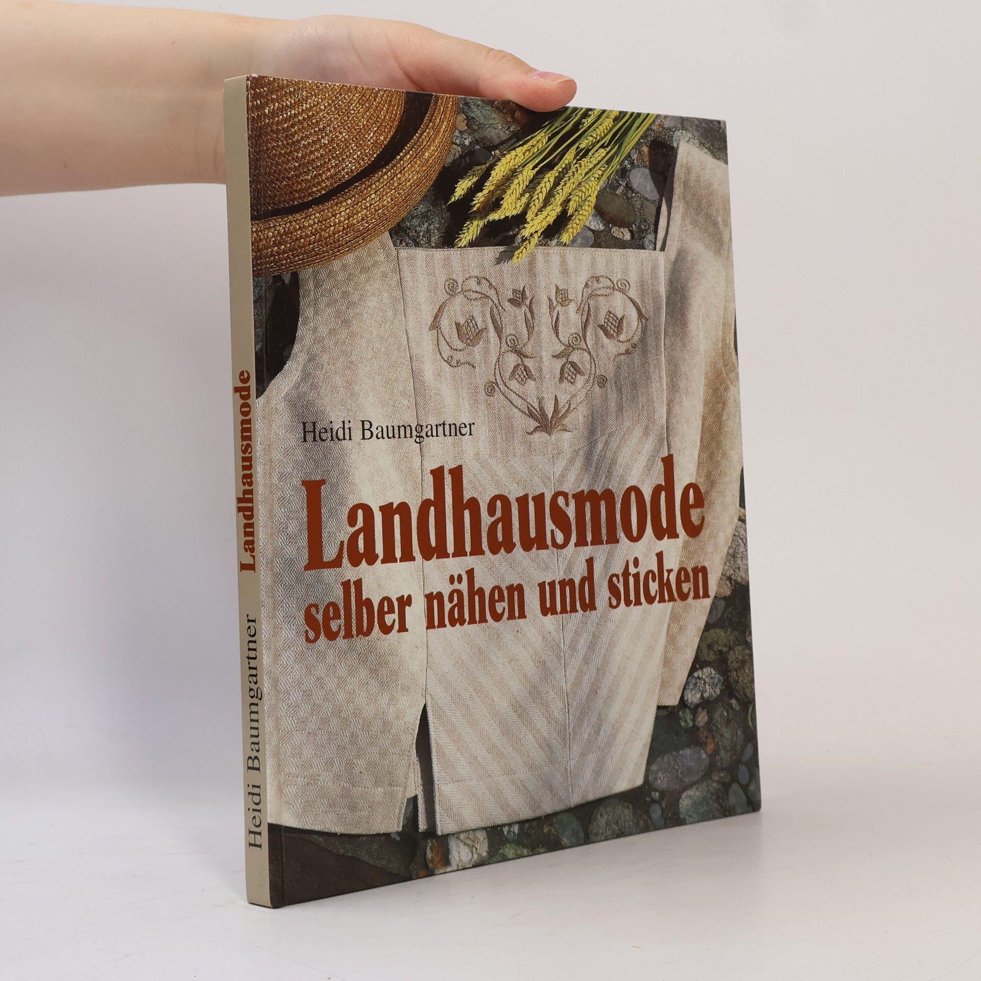 Heidi Baumgartner Landhausmode Selber Nähen und Sticken