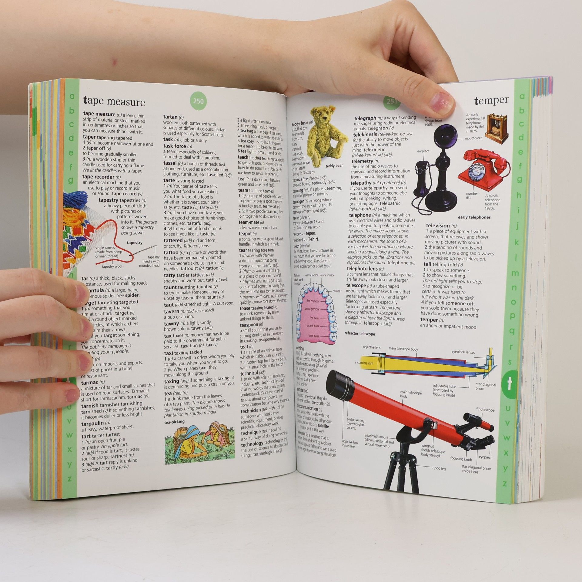 Autorenkollektiv Usborne Illustrated English dictionary & Thesaurus
