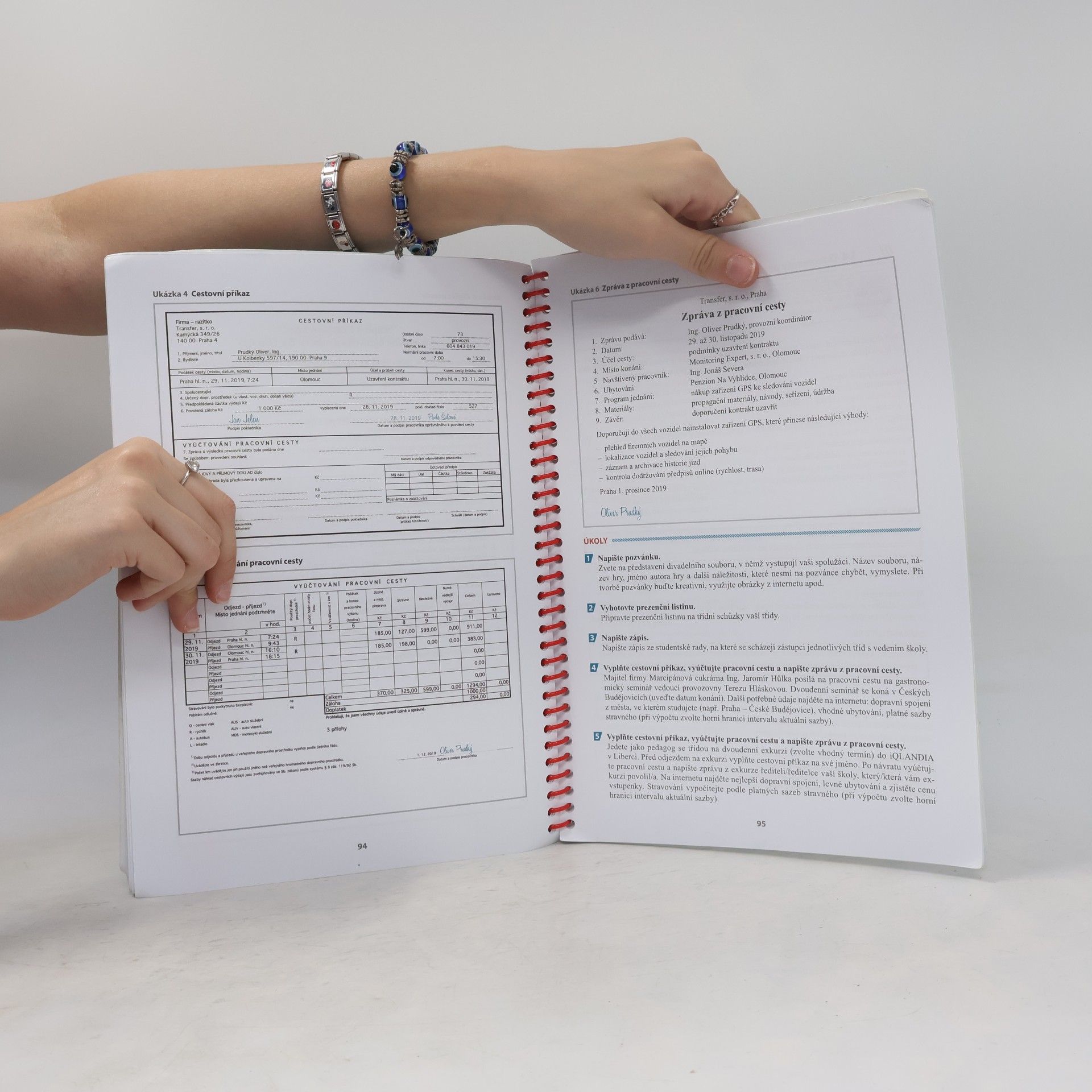 Alena Kocourková Písemná a elektronická komunikace pro střední školy, úřady a veřejnost
