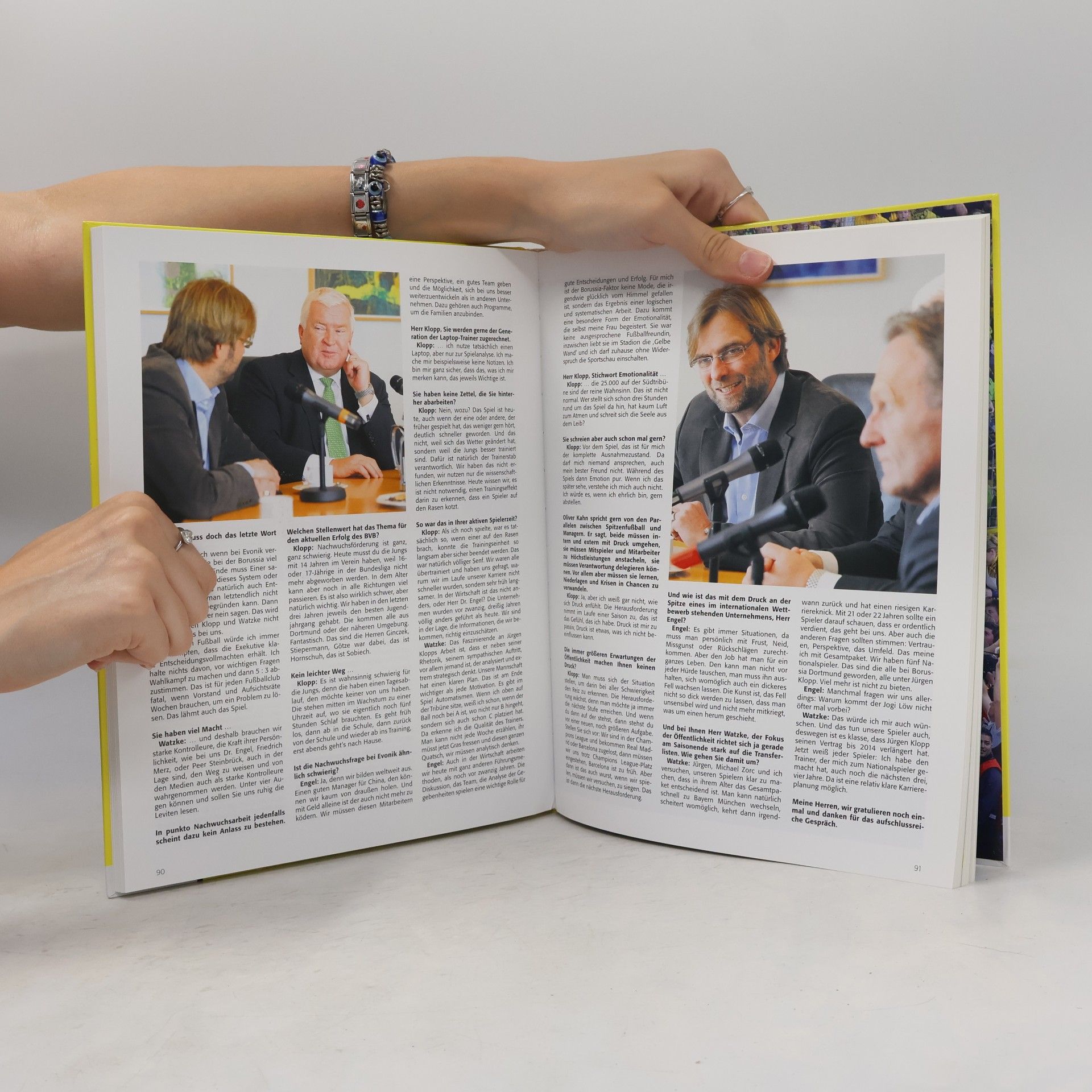 Dirk Graalmann Schwarz. Gelb. Intensiv.