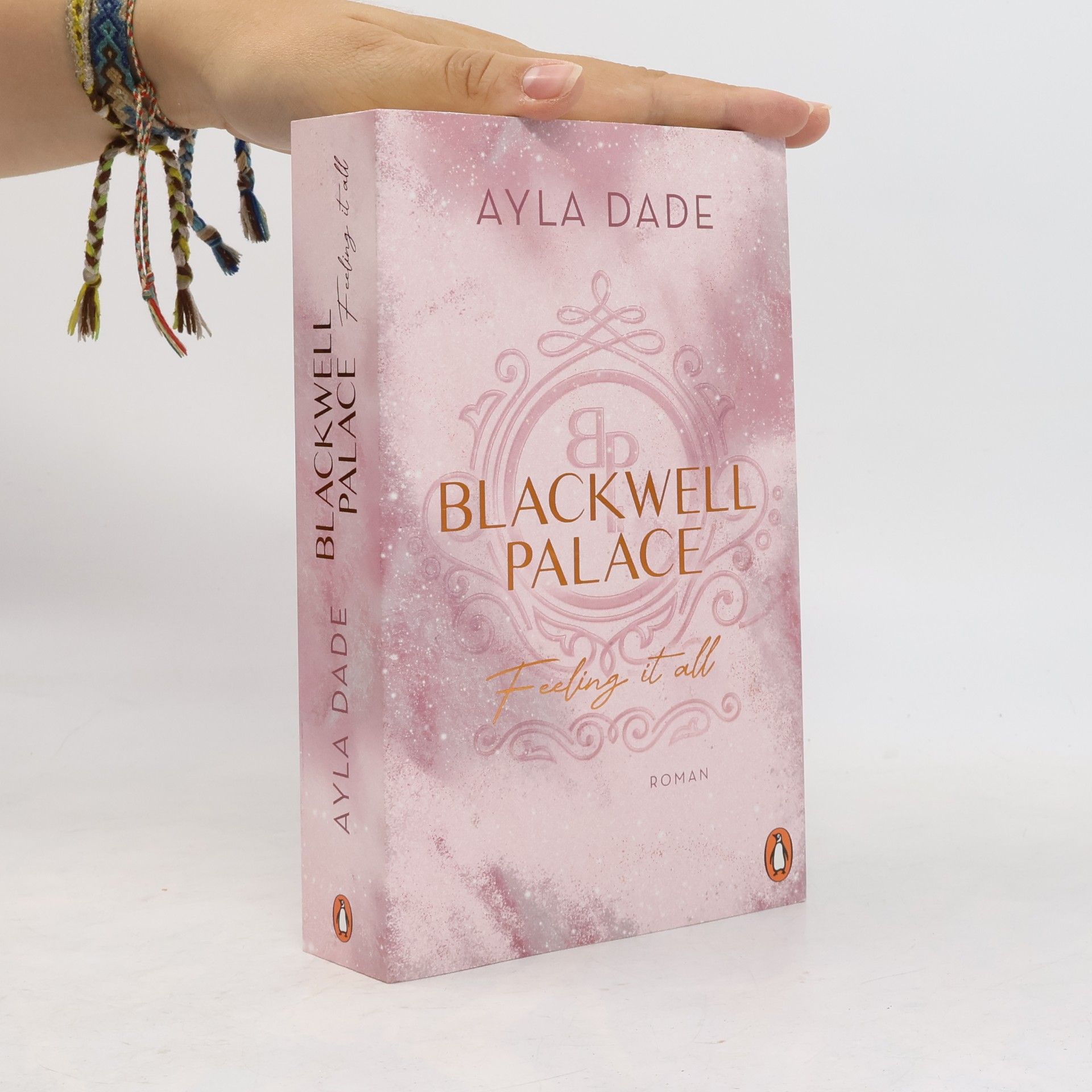 Ayla Dade Blackwell Palace. Feeling it all