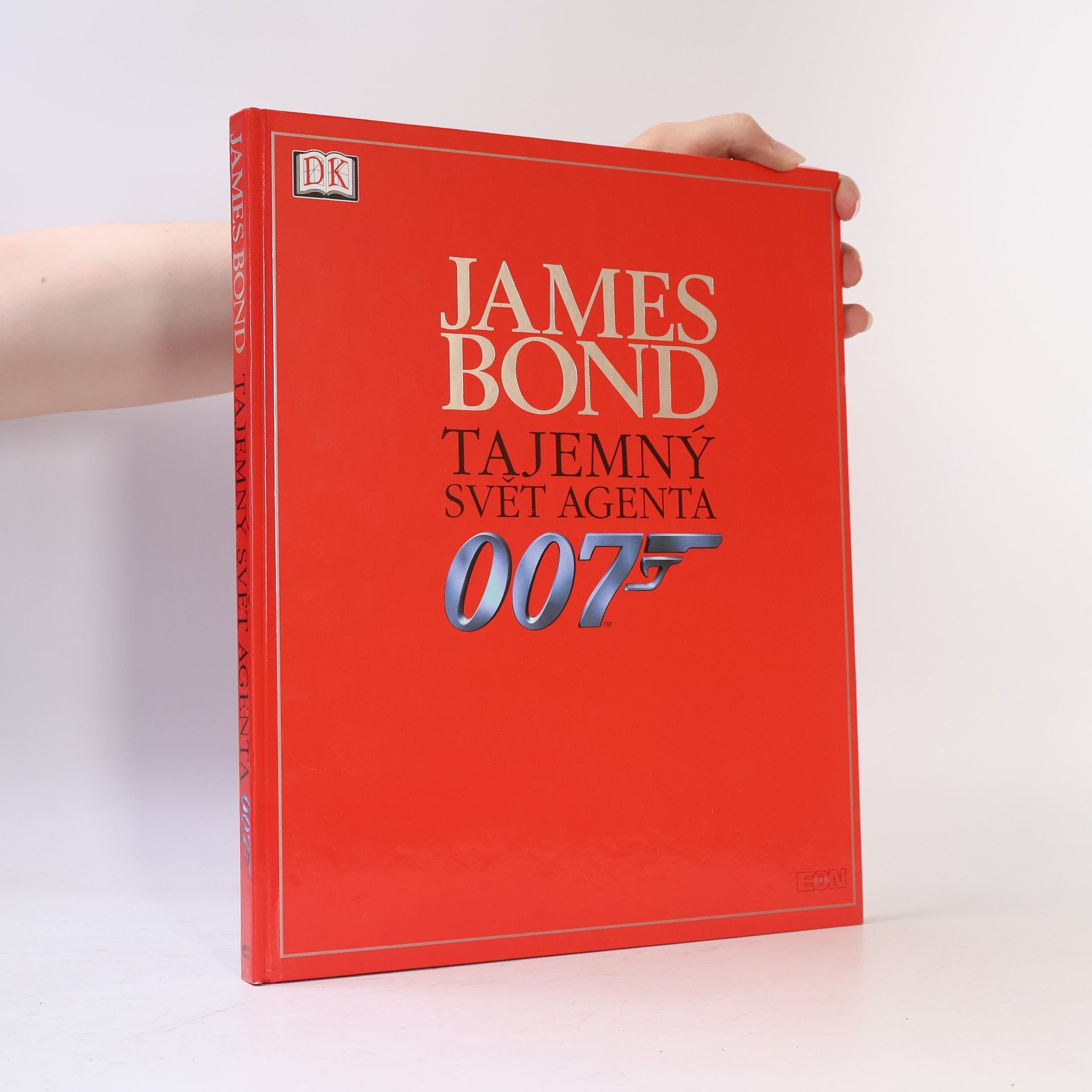 James Bond. Tajemný svět agenta 007