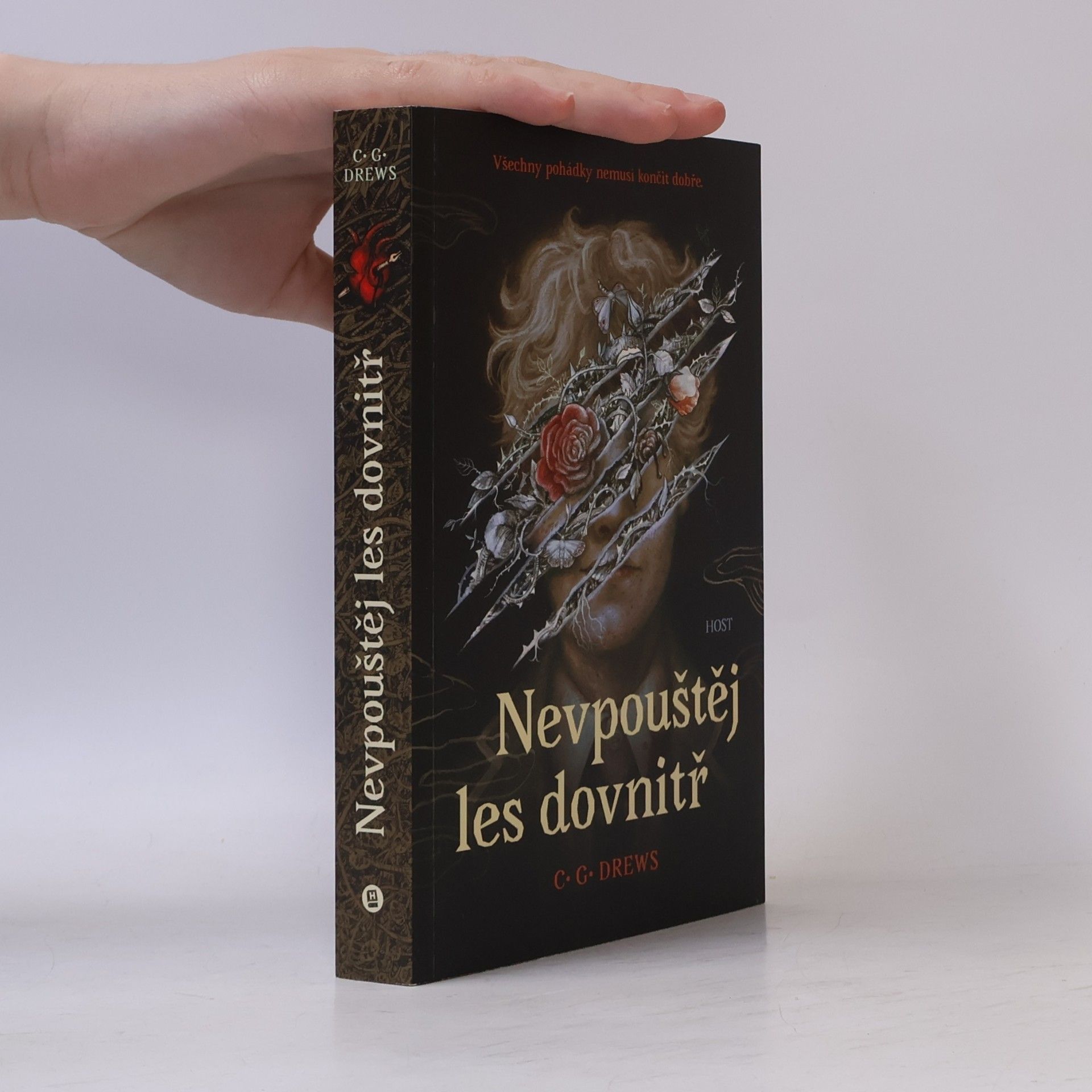 C. G. Drews Nevpouštěj les dovnitř