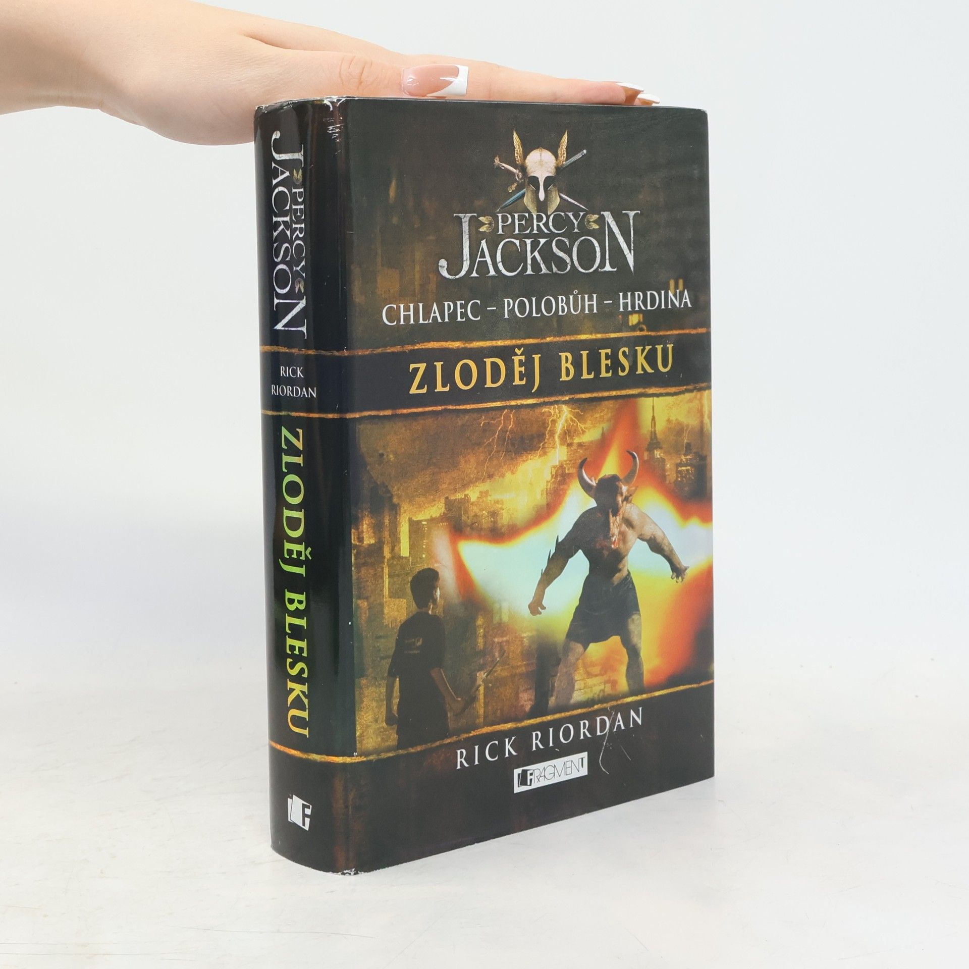 Rick Riordan Percy Jackson. Zloděj blesku