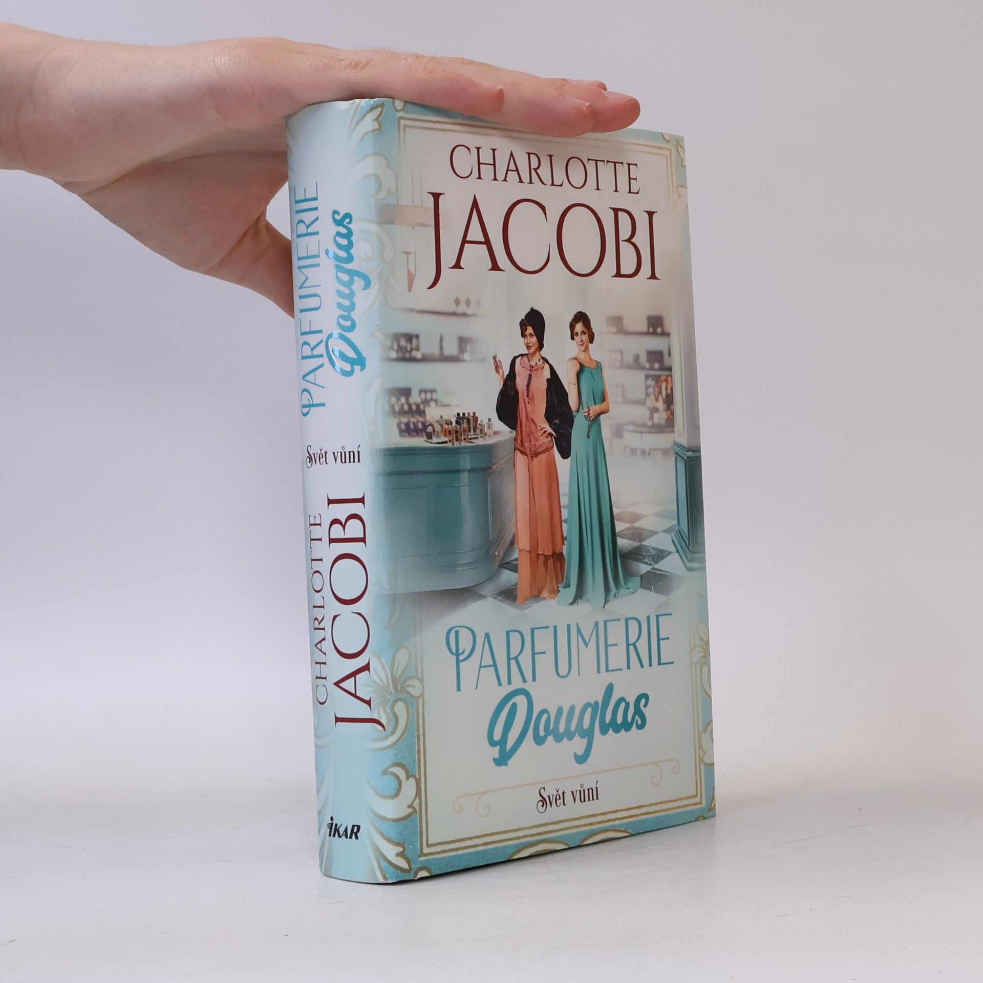 Charlotte Jacobi Parfumerie Douglas. Svět vůní