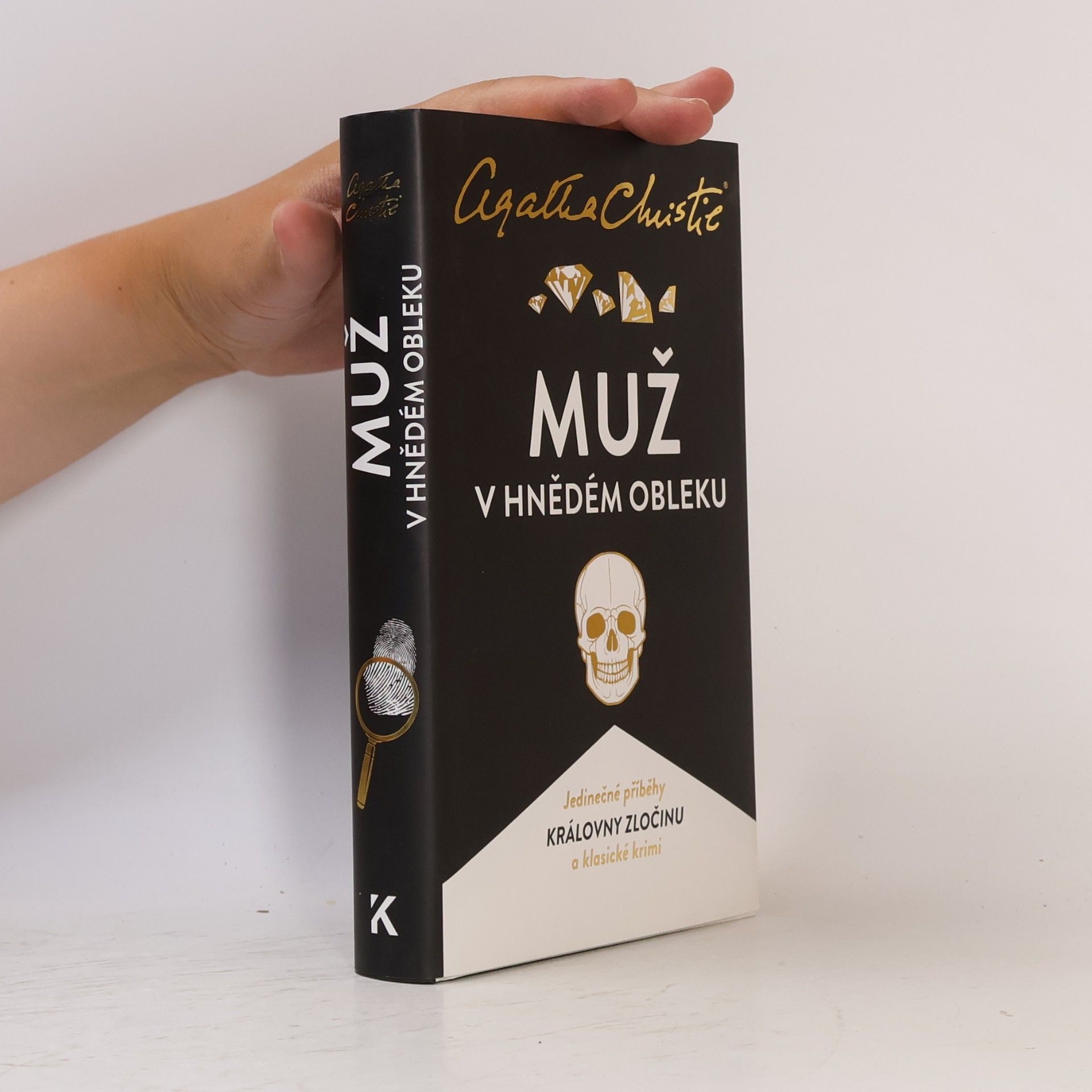 Agatha Christie Muž v hnědém obleku