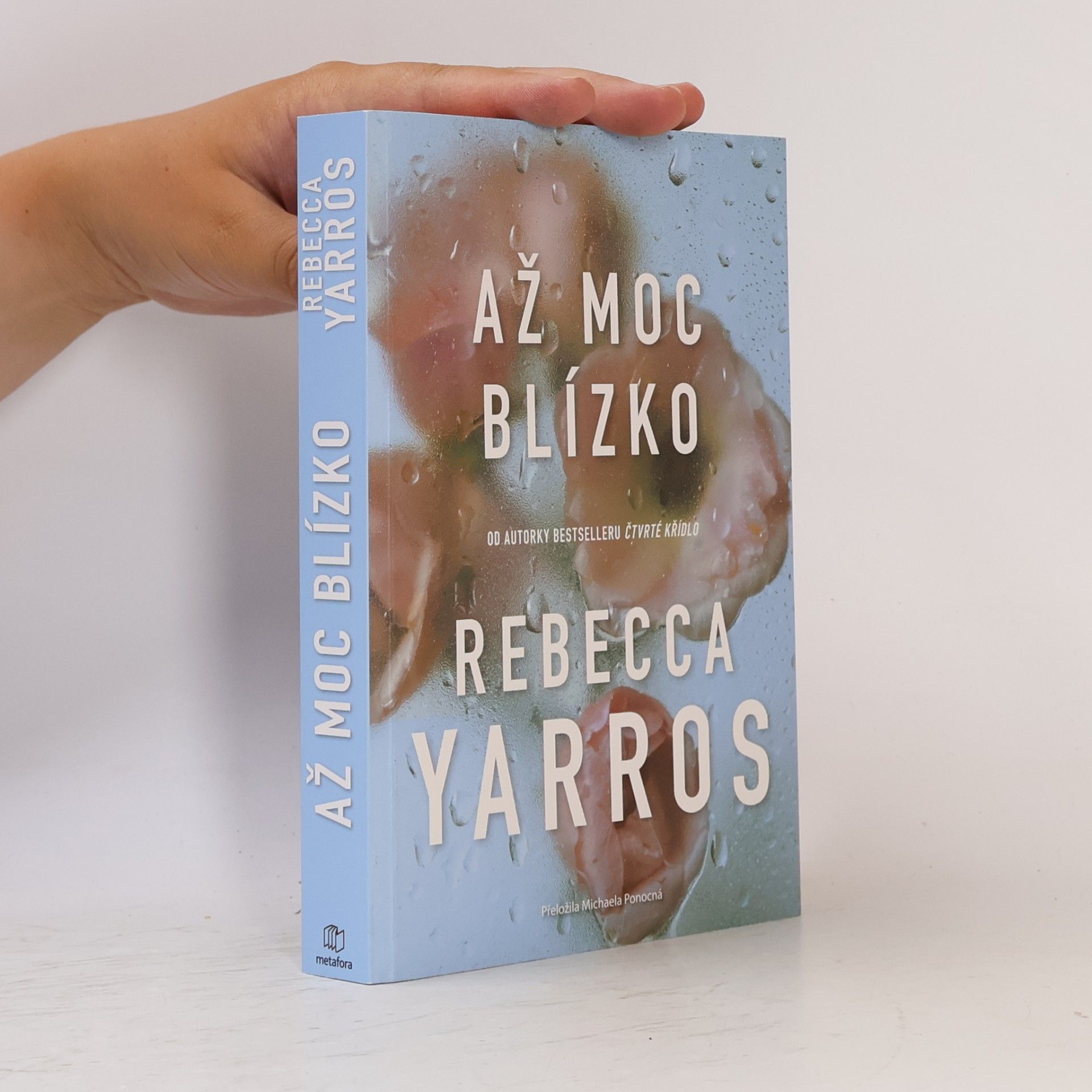 Rebecca Yarros Až moc blízko