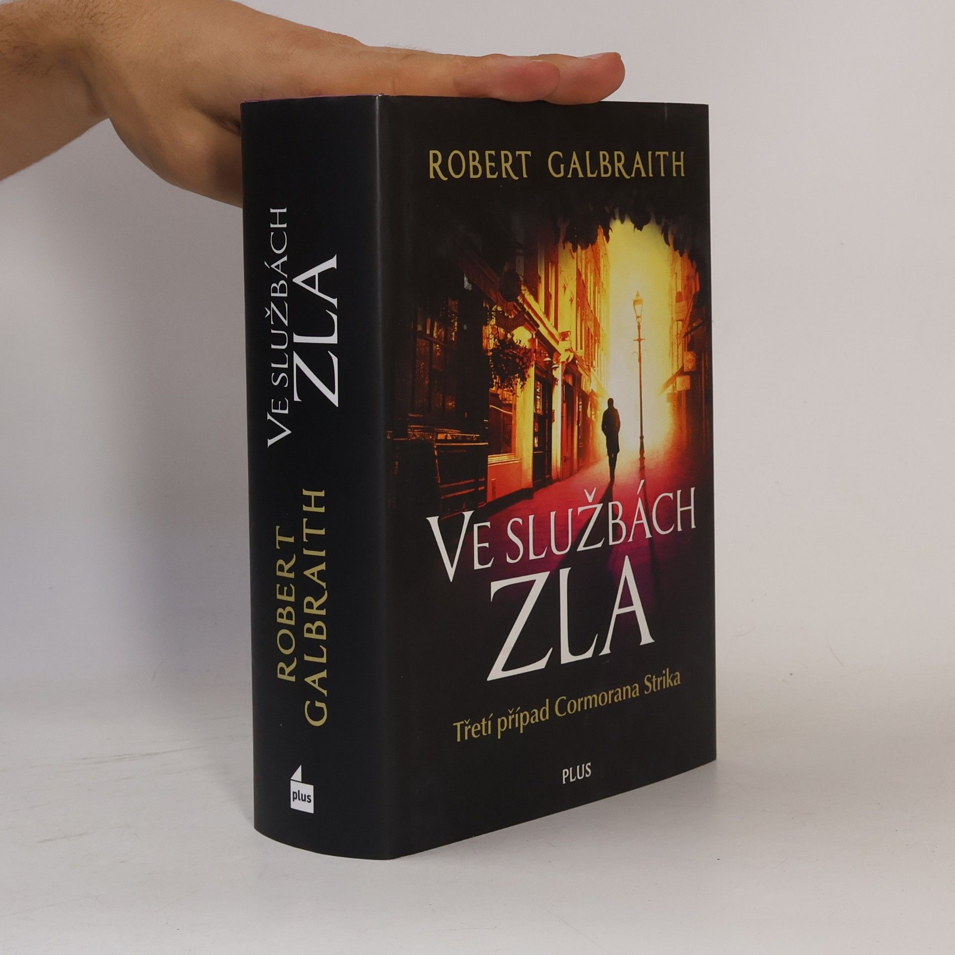 J. K. Rowling Ve službách zla