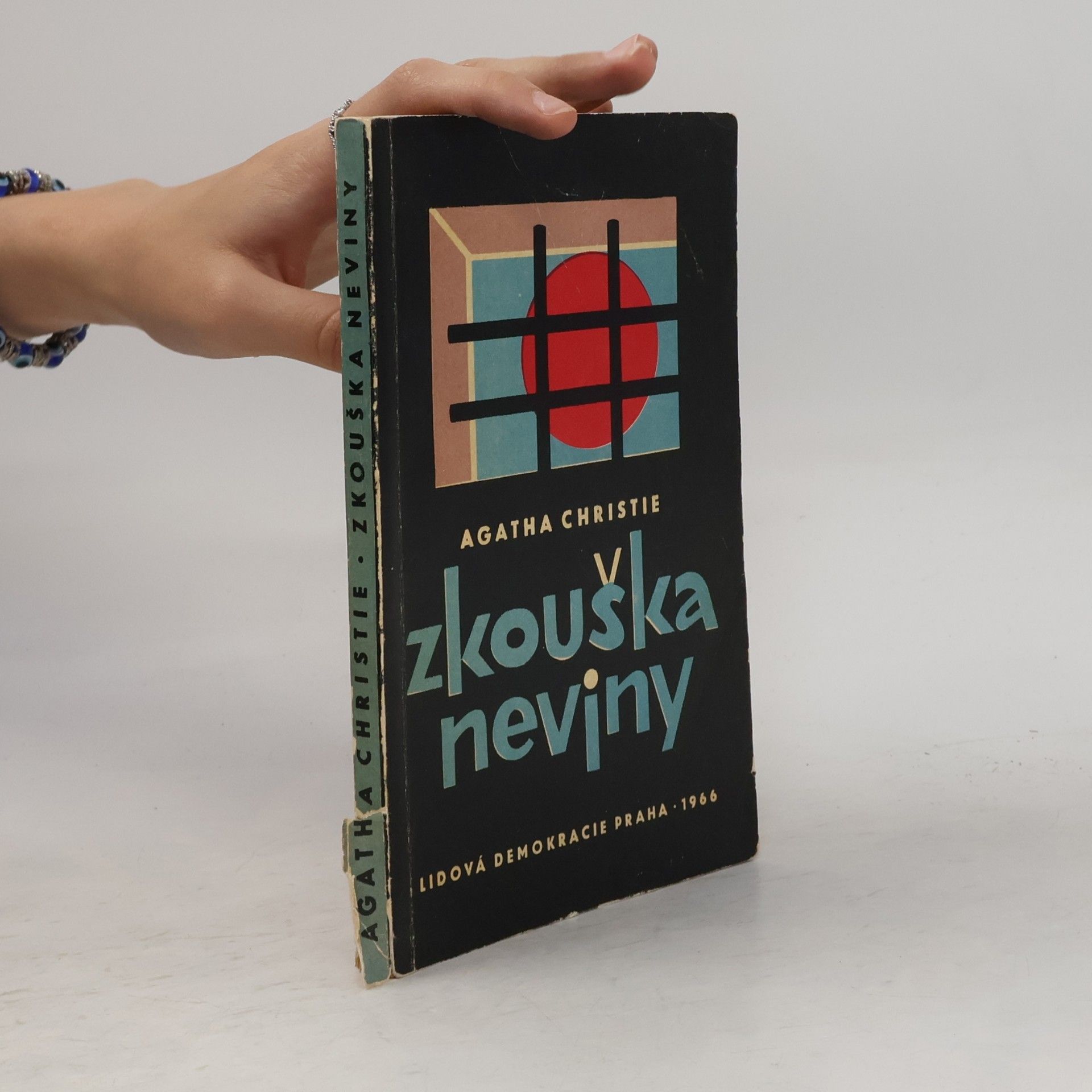Agatha Christie Zkouška neviny