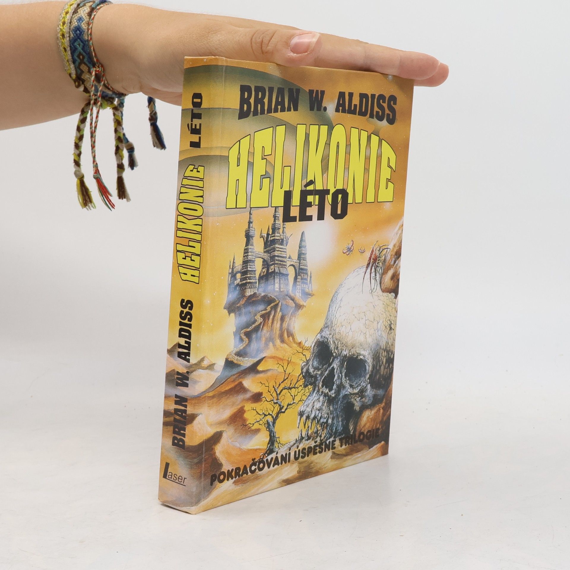 Brian Wilson Aldiss Helikonie. Léto